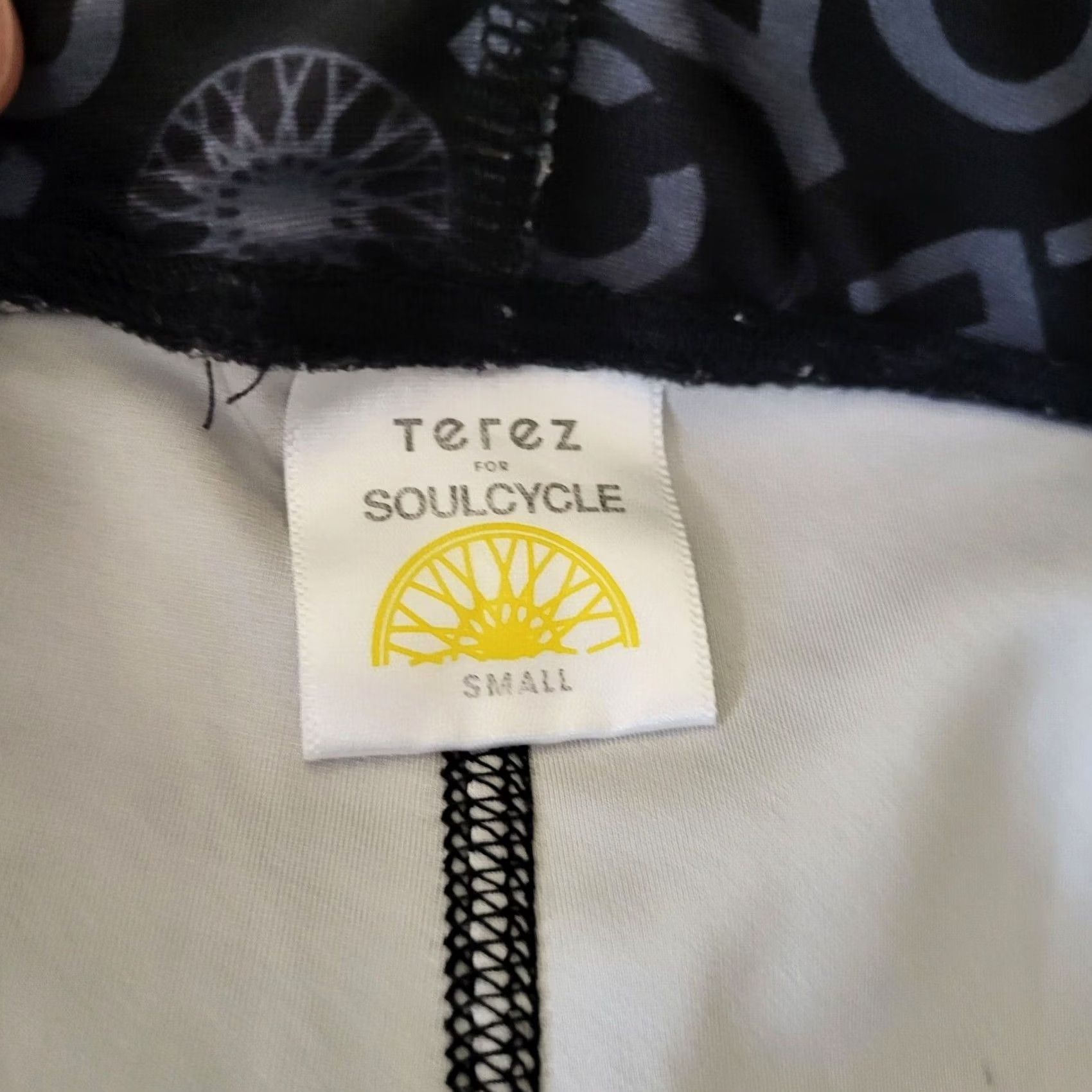 Terez Terez Women’s Black Logo Printed Spellout Capris Size S Capri Leggings Size 28" / US 6 / IT 42 - 5 Thumbnail