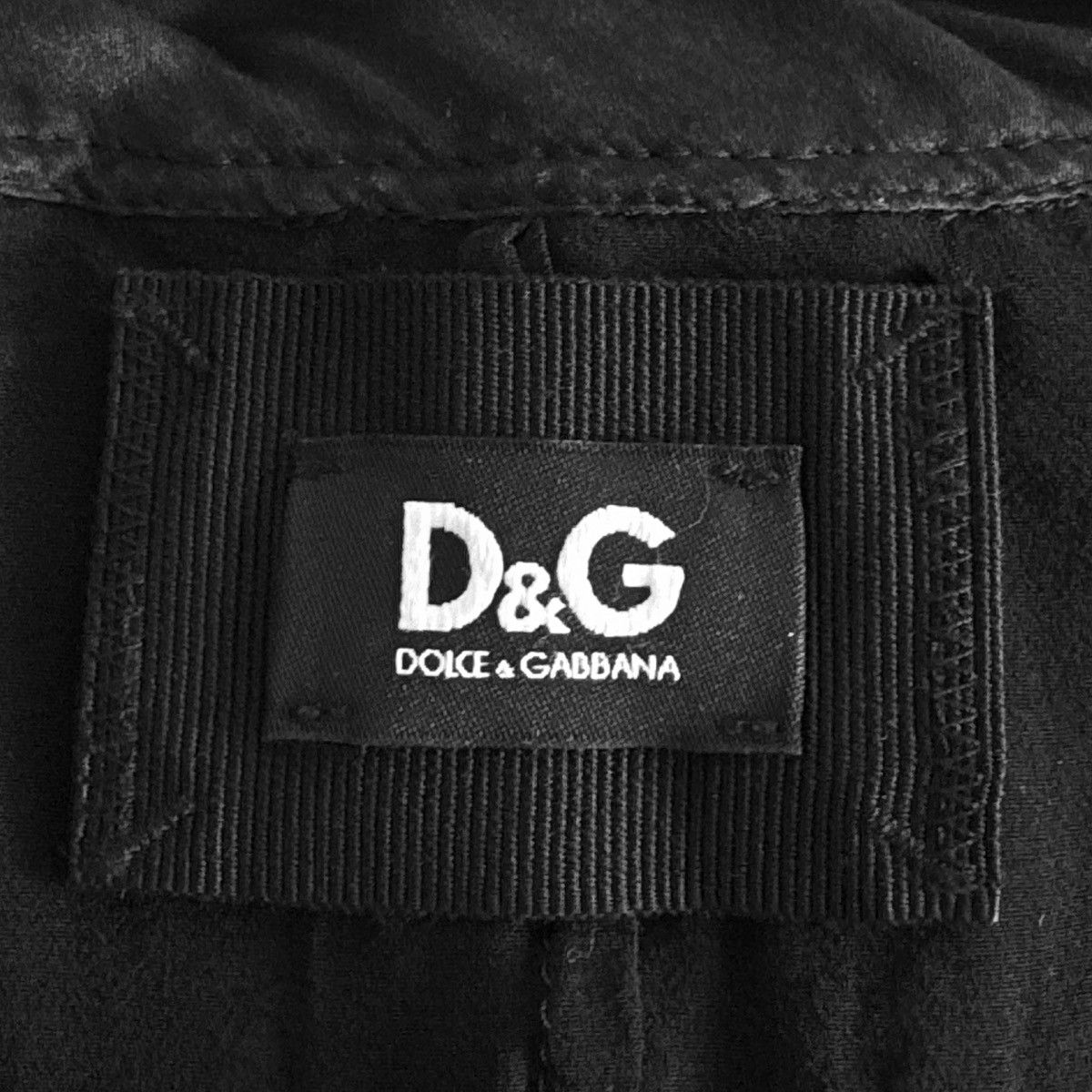 Dolce & Gabbana D&G Dolce & Gabbana black textured lace dress with satin bow Size S / US 4 / IT 40 - 8 Thumbnail