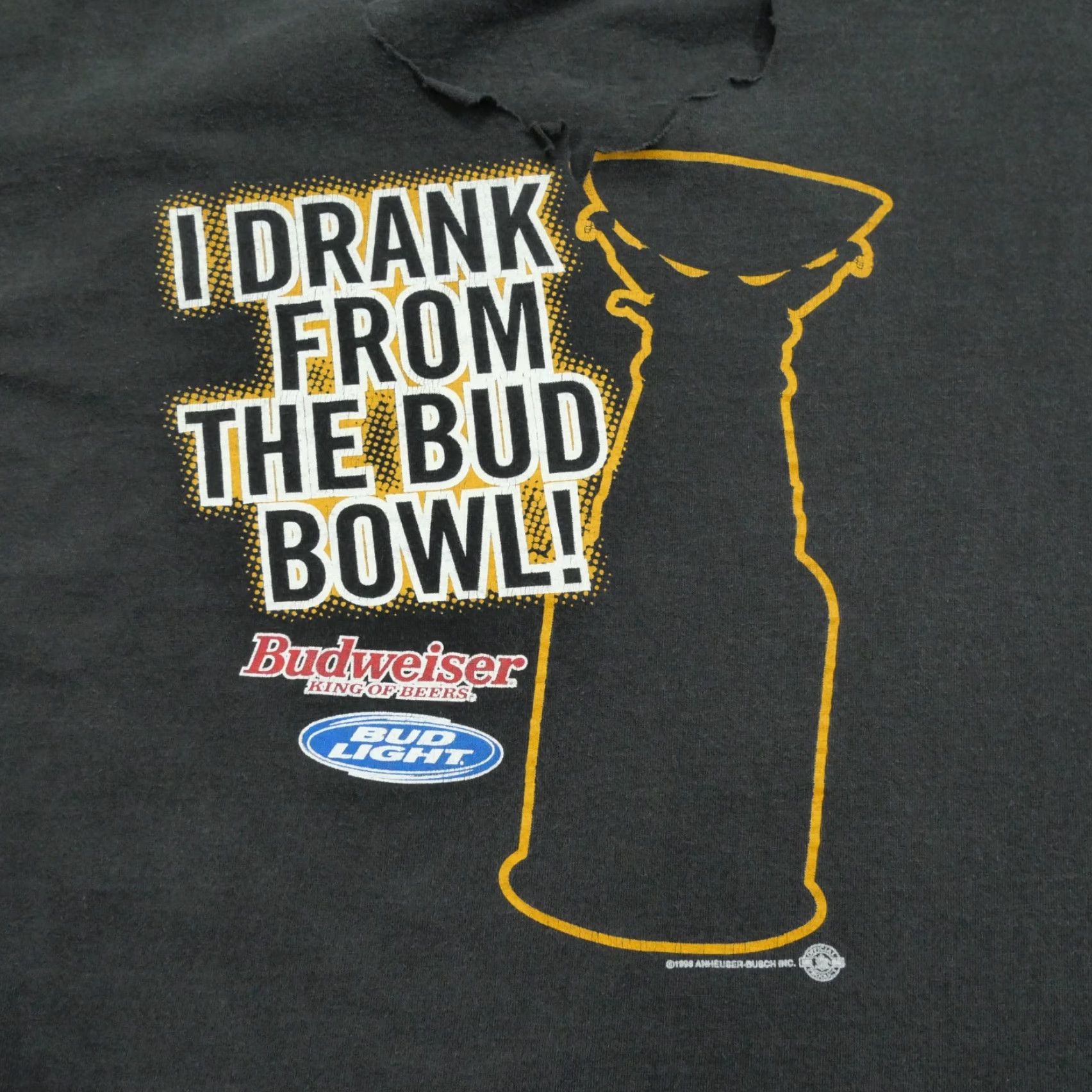 Budweiser VINTAGE Budweiser T Shirt Adult XL Black Bud Bowl 1999 Football Distressed 90s Mens Shirts Size US XL / EU 56 / 4 - 2 Thumbnail