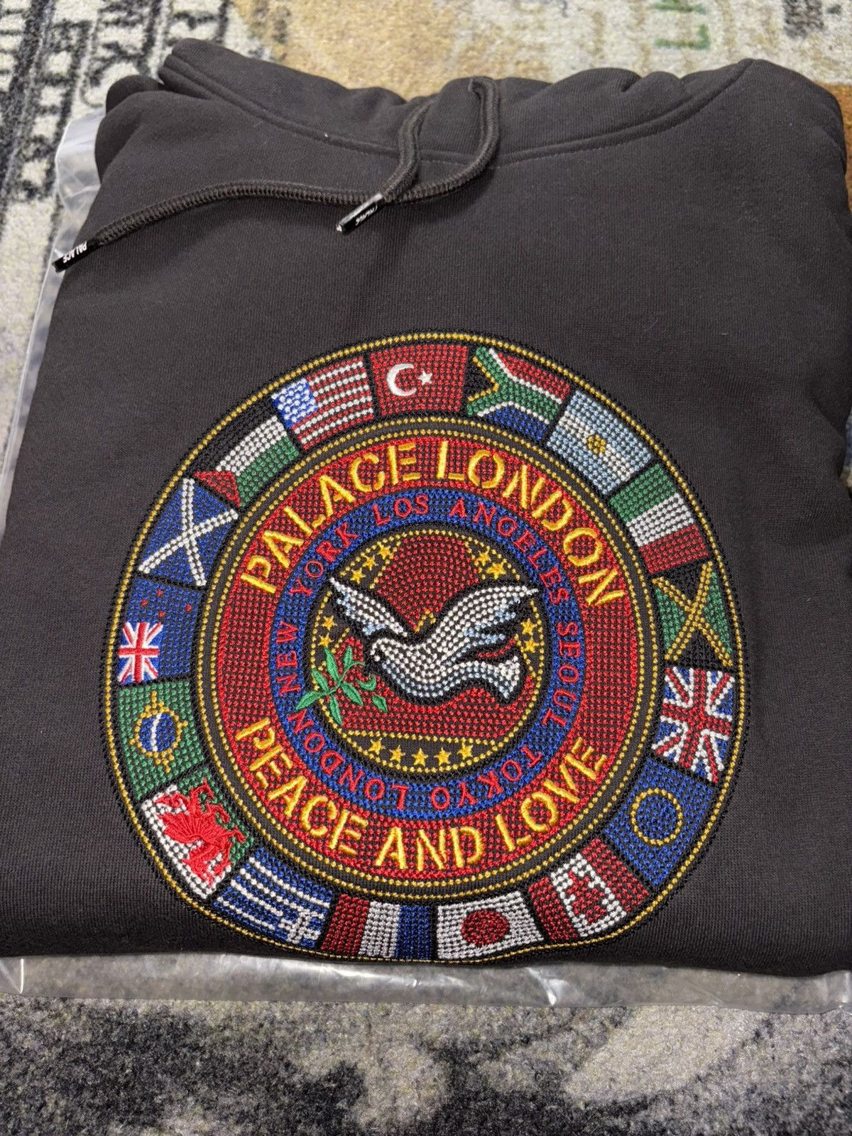 Palace Palace Nations Hood Beaded Hoodie Size US XL / EU 56 / 4 - 2 Thumbnail