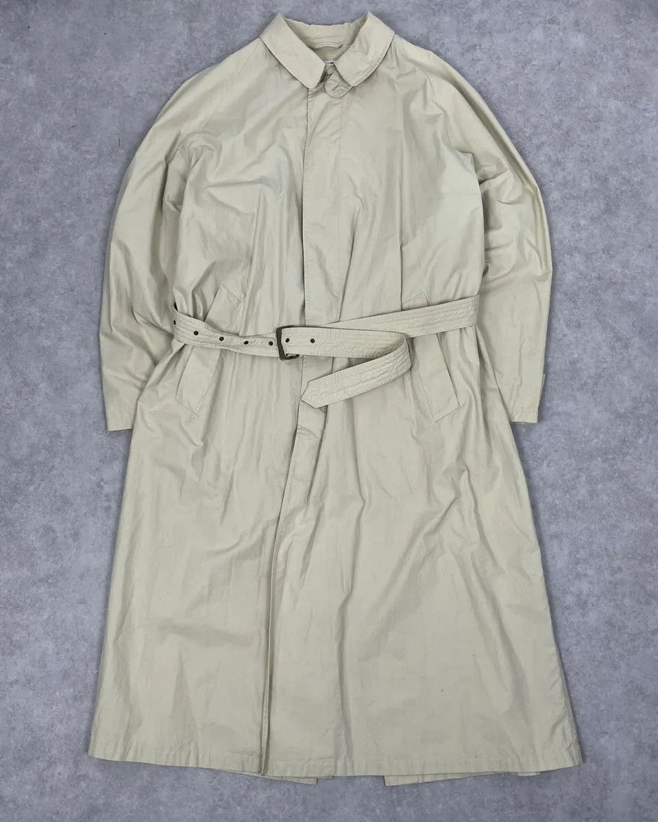 Giorgio Armani 1990s Giorgio Armani Beige Long Classy Coat Size US L / EU 52-54 / 3 - 3 Thumbnail