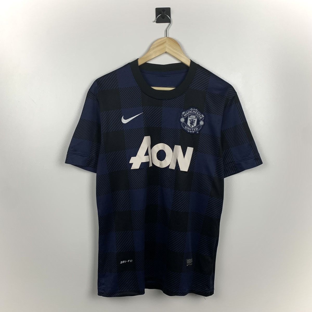 Nike Nike Manchester United Soccer Jersey Football Shirt Size M Size US M / EU 48-50 / 2 - 1 Thumbnail