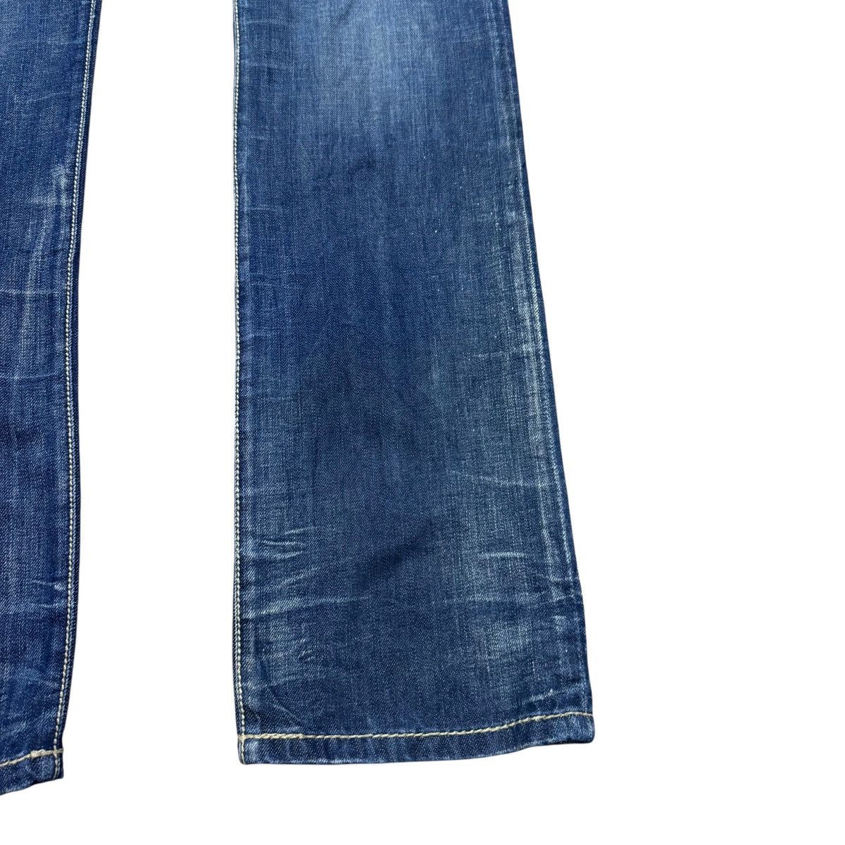 Robins Jeans Robins Jeans Denim Embroidery Jeans D5471GLD Size US 31 - 8 Thumbnail