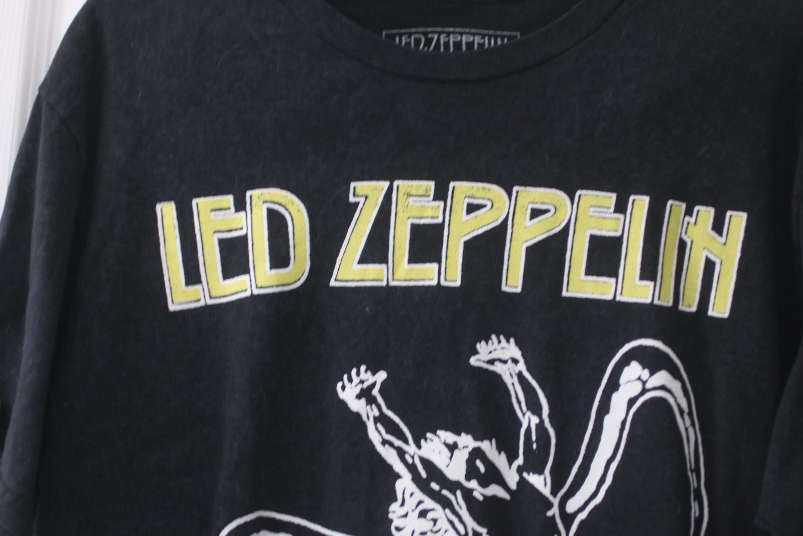 Led Zeppelin Led Zeppelin Over Europe 1980 Vintage Band T-Shirt '22 sizeL Size US L / EU 52-54 / 3 - 4 Thumbnail