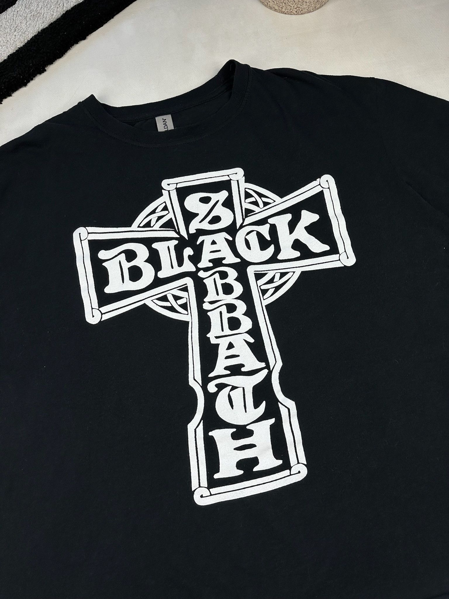 Ozzy Osbourne Vintage Y2K Black Sabath Sun Faded Tee boxy fit Size US M / EU 48-50 / 2 - 6 Thumbnail