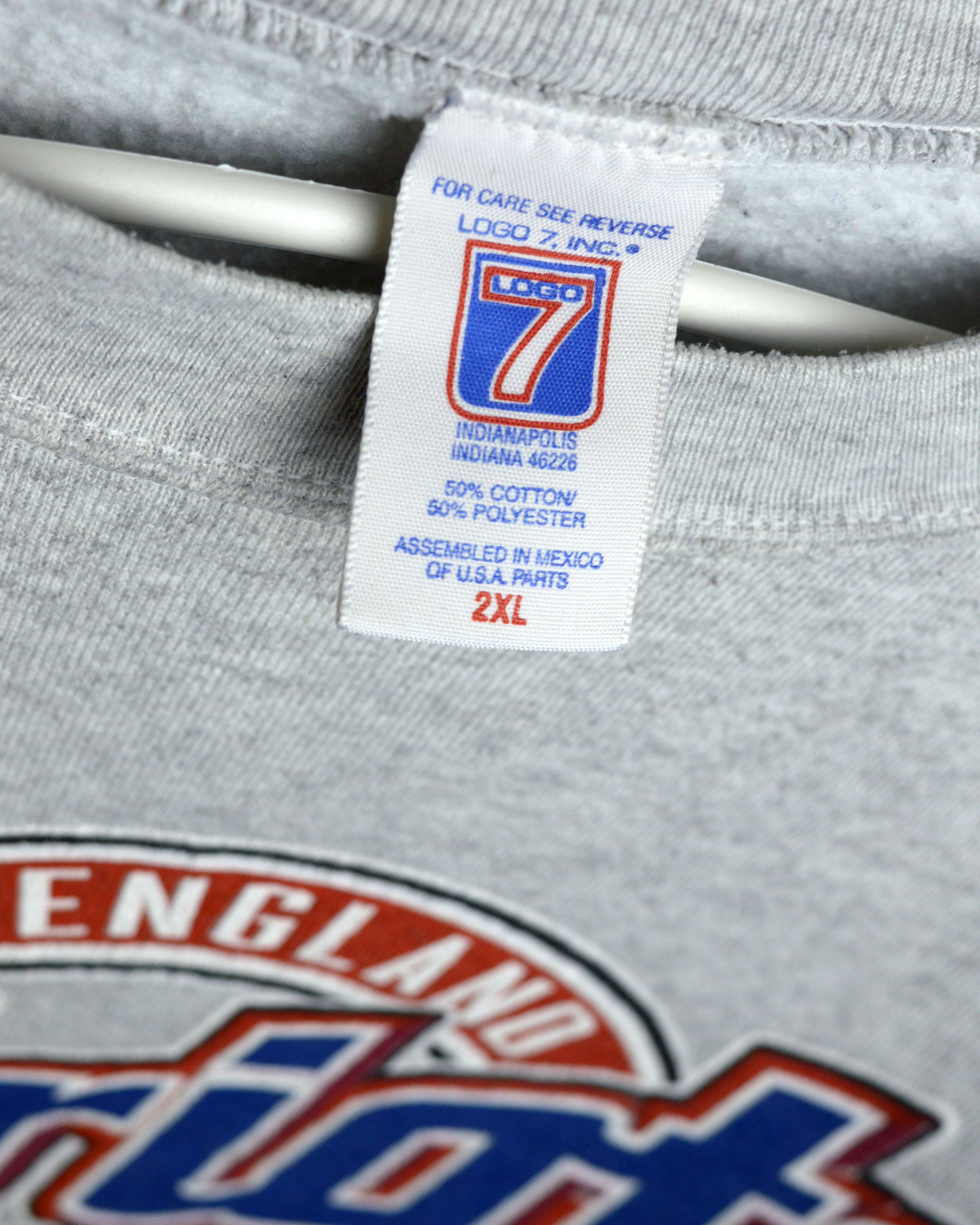 Logo 7 Vintage new England Patriots Logo 7 sweatshirt Size US XXL / EU 58 / 5 - 4 Thumbnail