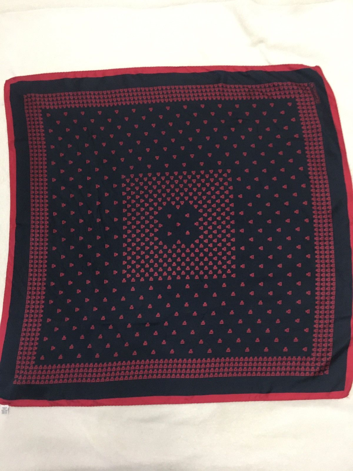 Vintage Scarf Size ONE SIZE - 1 Thumbnail