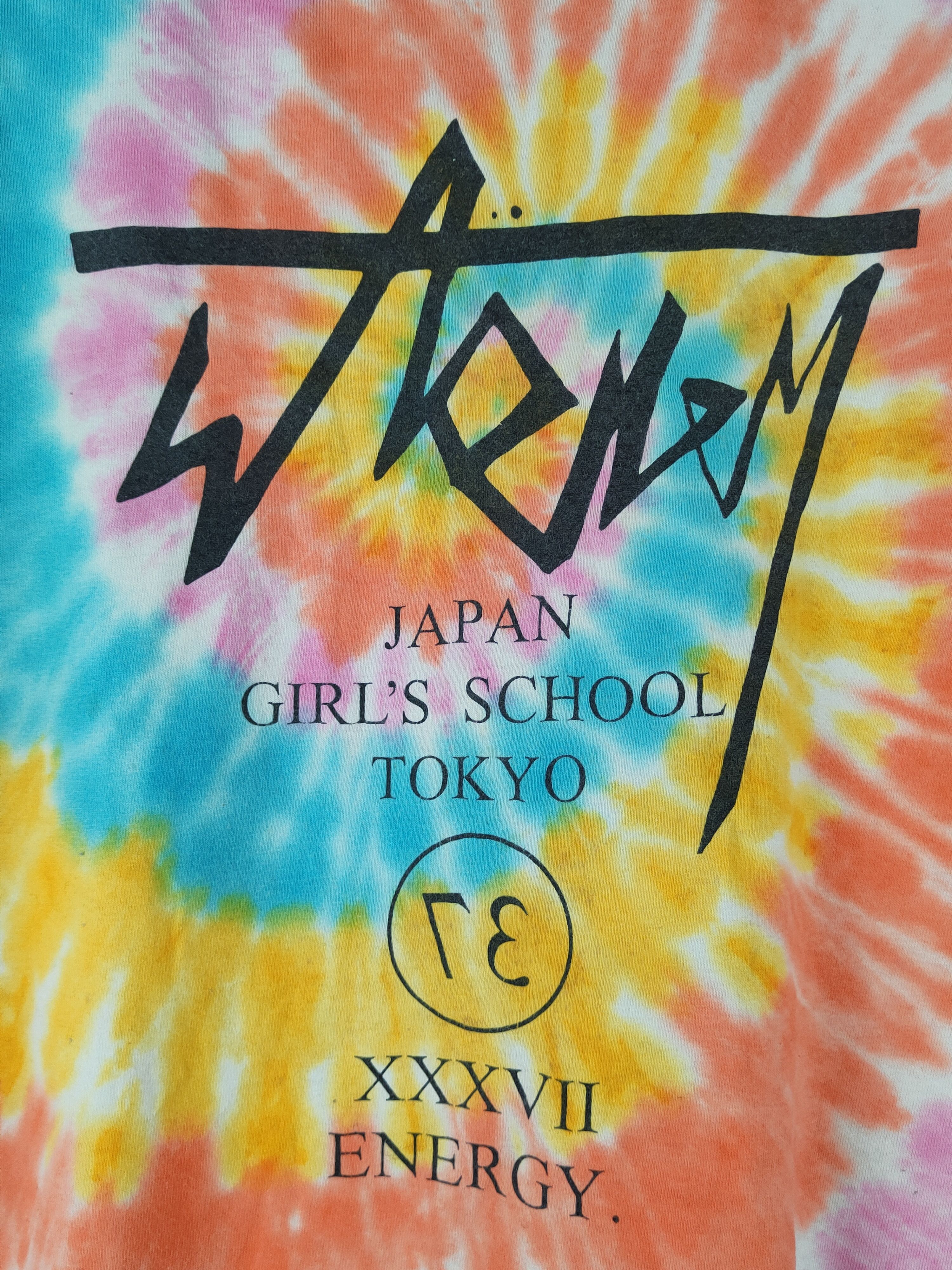 Band Tees DL Japan Girl School Tokyo acid wash T-shirt #1621 Size US L / EU 52-54 / 3 - 3 Thumbnail
