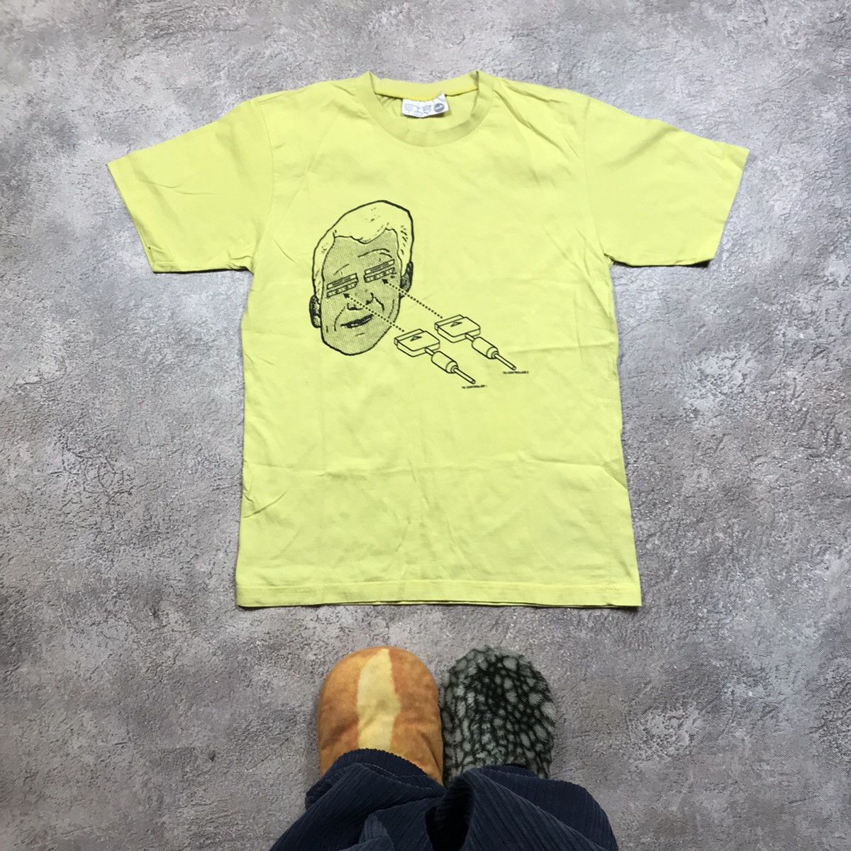 Vintage Vintage Y2K Sun Faded Graphic Tee Skate Streetwear Relaxed M Size US M / EU 48-50 / 2 - 1 Thumbnail