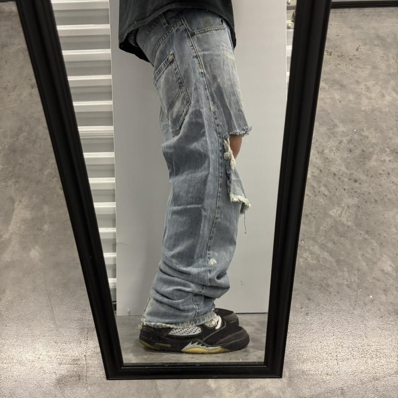 Tommy Hilfiger × Vintage Crazy Vintage Y2K/2000s Baggy Light Wash Distressed Tommy Hilfiger Denim Jeans! Size US 34 / EU 50 - 2 Thumbnail