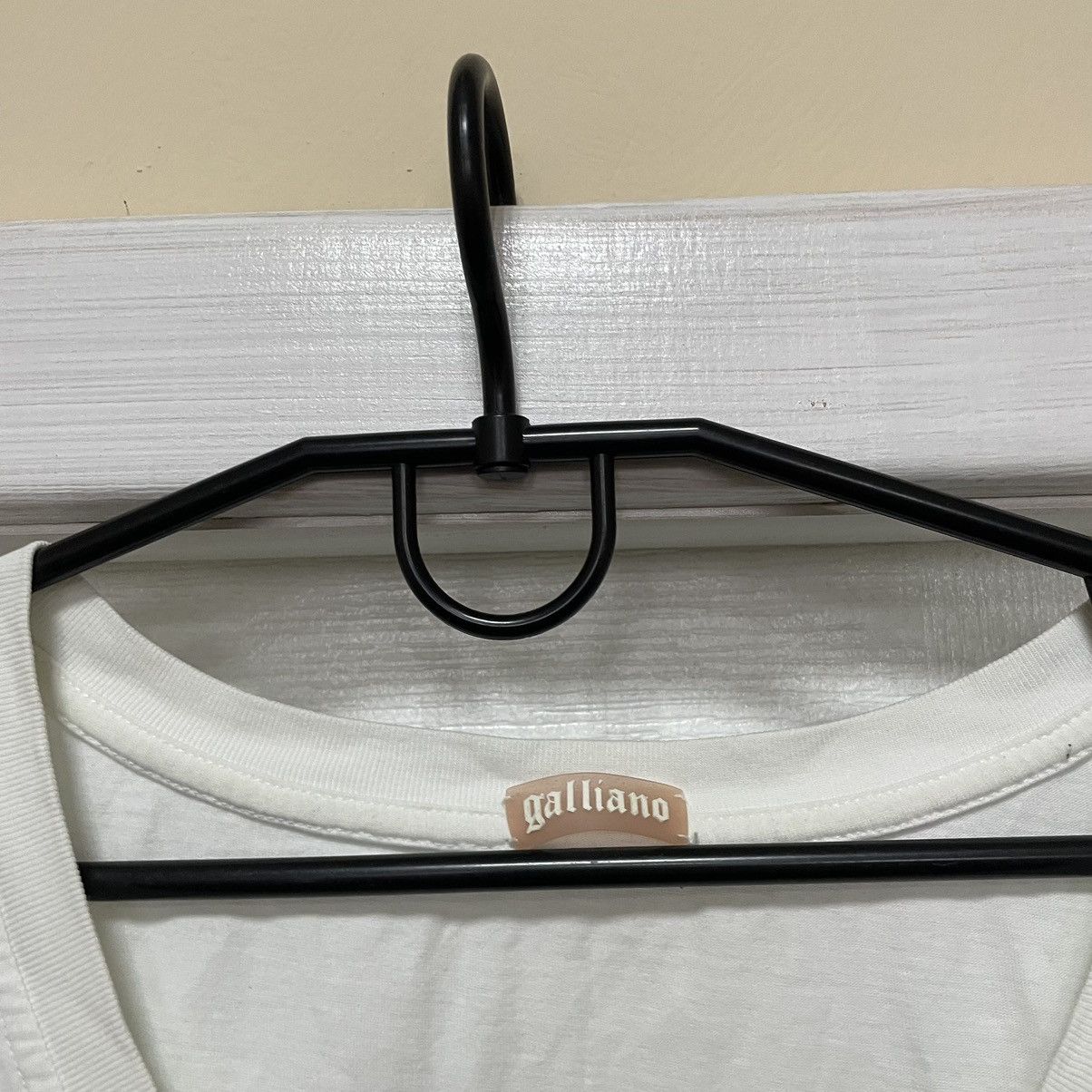 John Galliano vintage John Galliano news paper England UK trash tee shirt Size US L / EU 52-54 / 3 - 3 Thumbnail