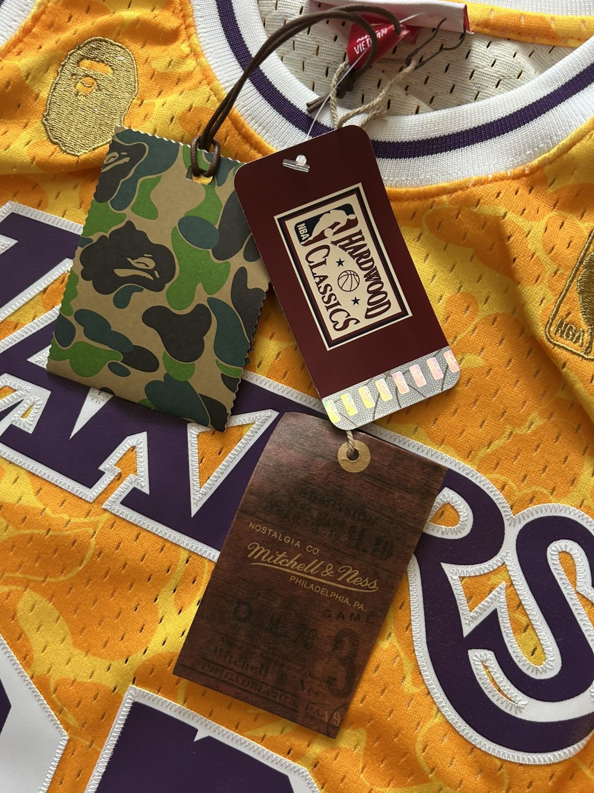 Bape × Mitchell & Ness Bape x Mitchell & Ness Lakers Jersey Size US S / EU 44-46 / 1 - 7 Thumbnail