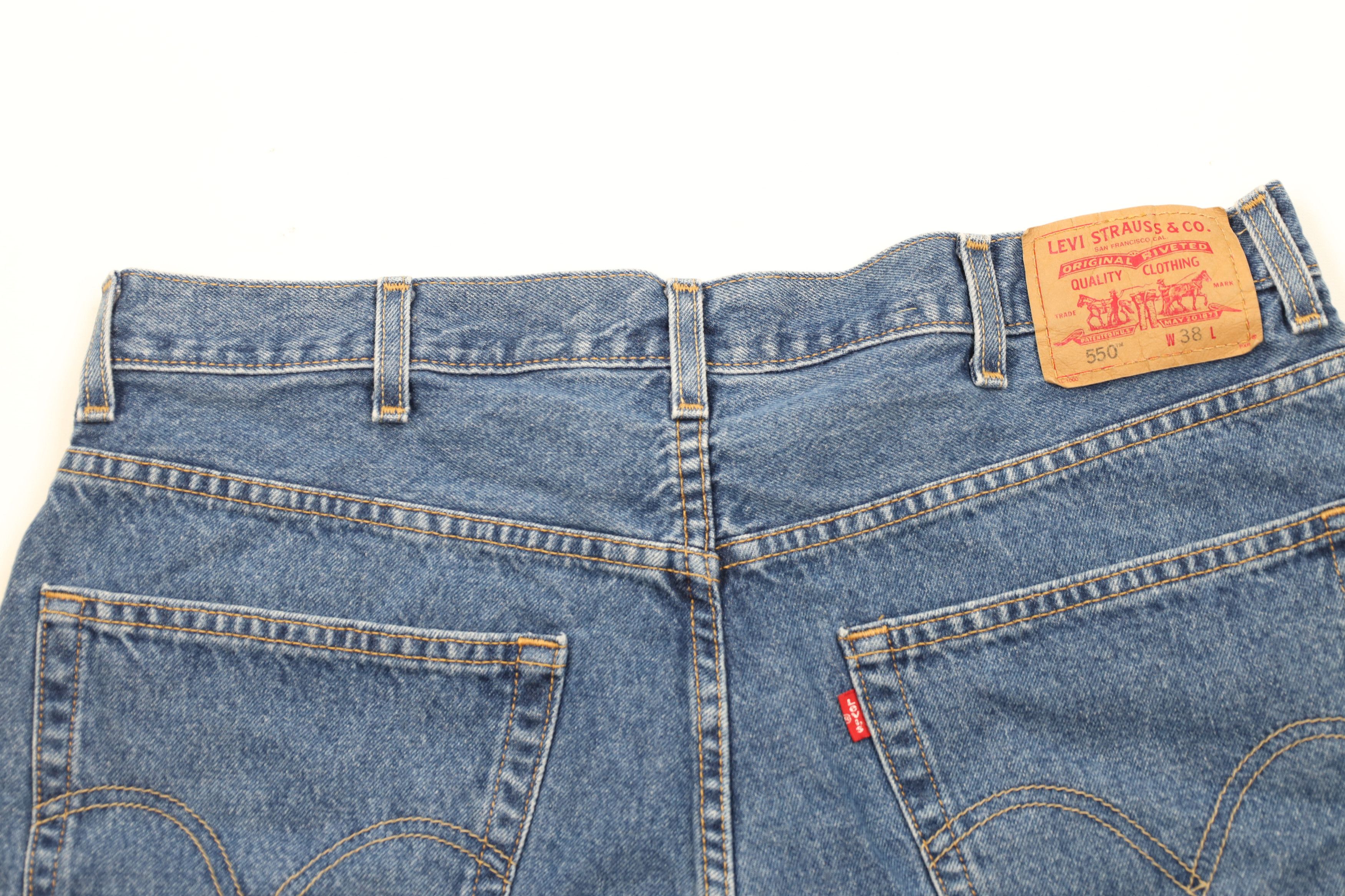 Levi's Vintage Y2K 2004 Levis 550 Fit Denim Jean Shorts Jorts Size US 38 / EU 54 - 10 Thumbnail