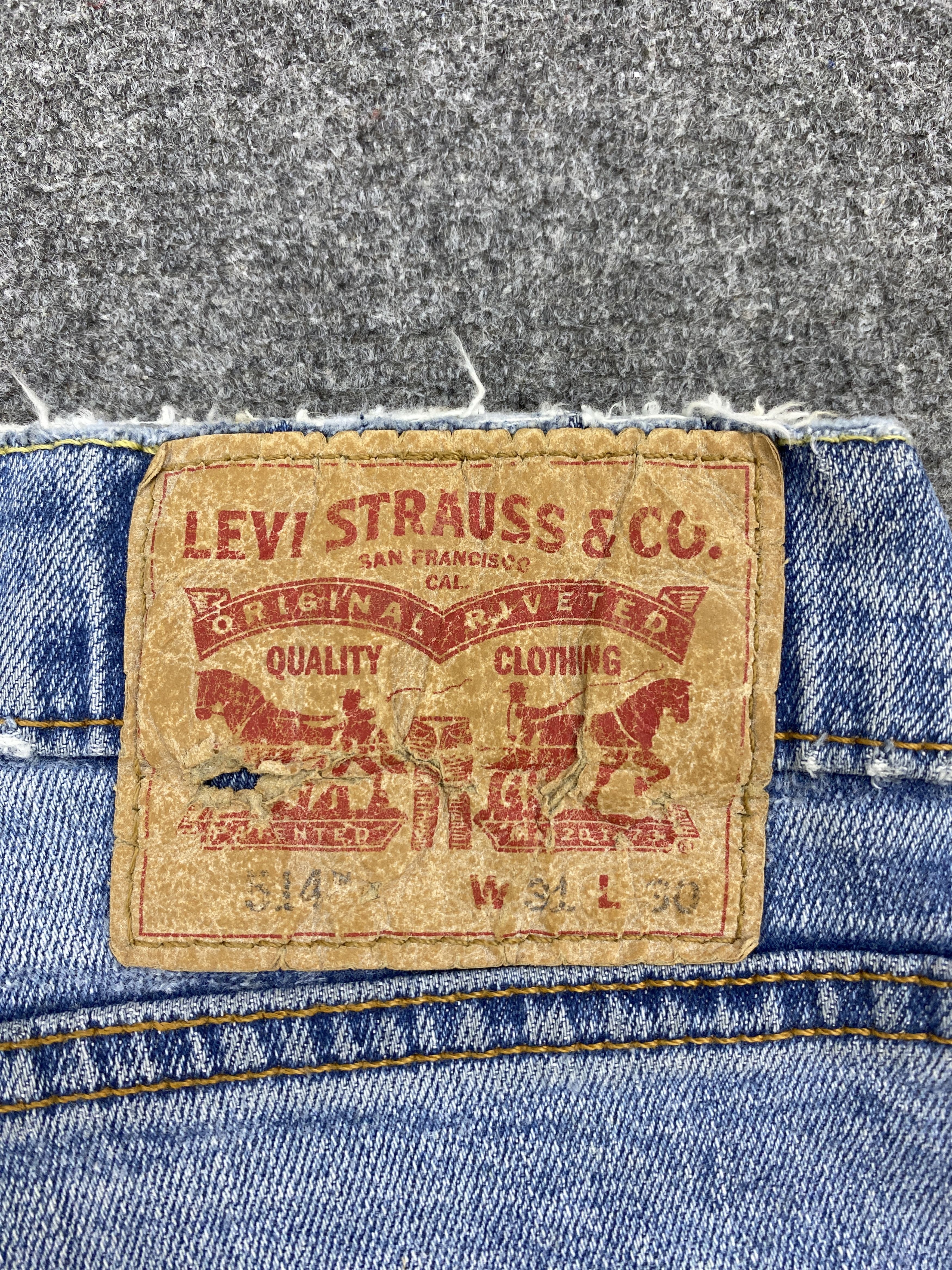 Levi's × Vintage Faded Blue Vintage Levis 514 Distressed Jeans Size US 28 / EU 44 - 5 Thumbnail