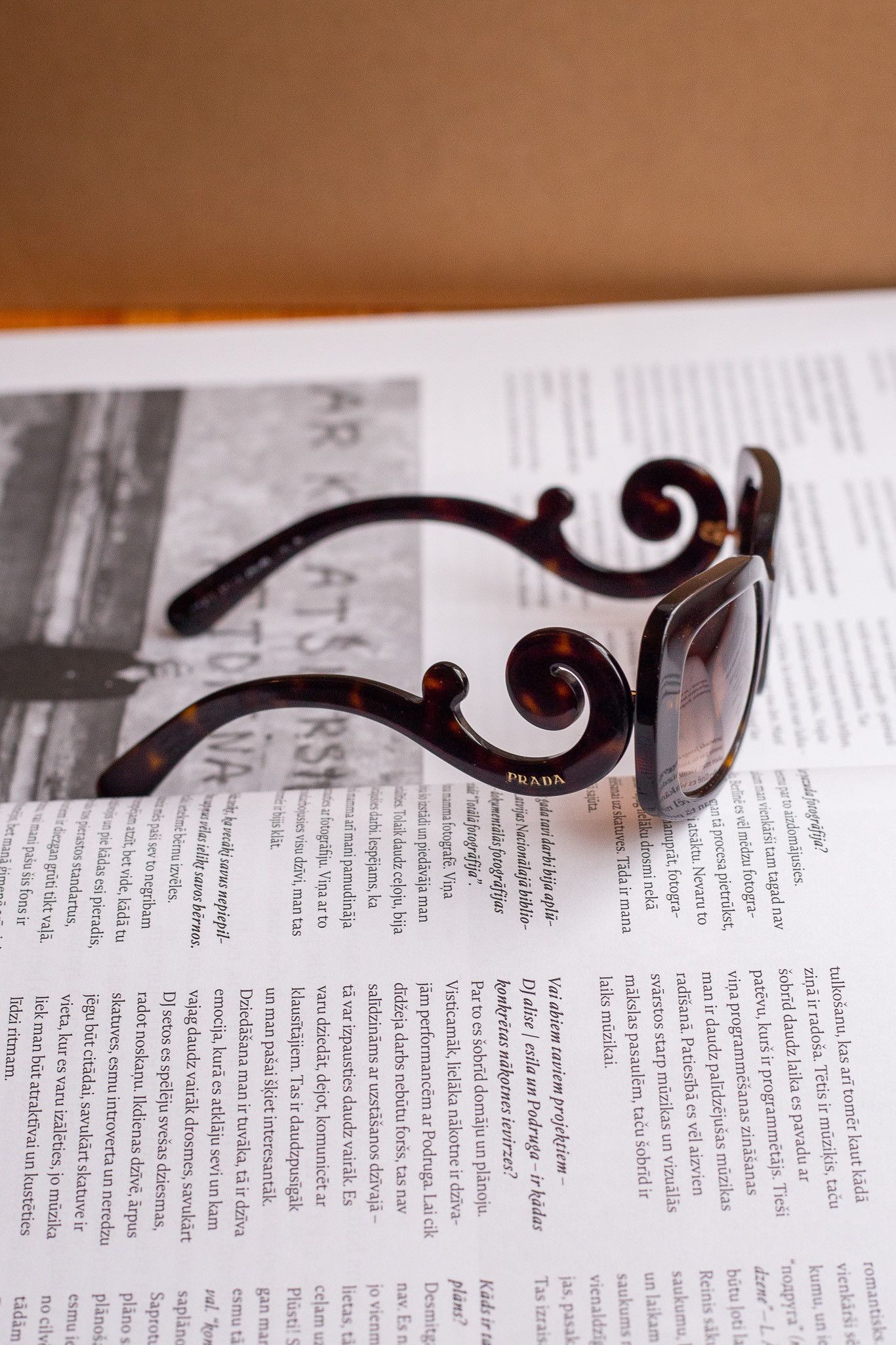 Prada Prada SPR 27N "Minimal Baroque" Archive Sunglasses Size ONE SIZE - 4 Thumbnail
