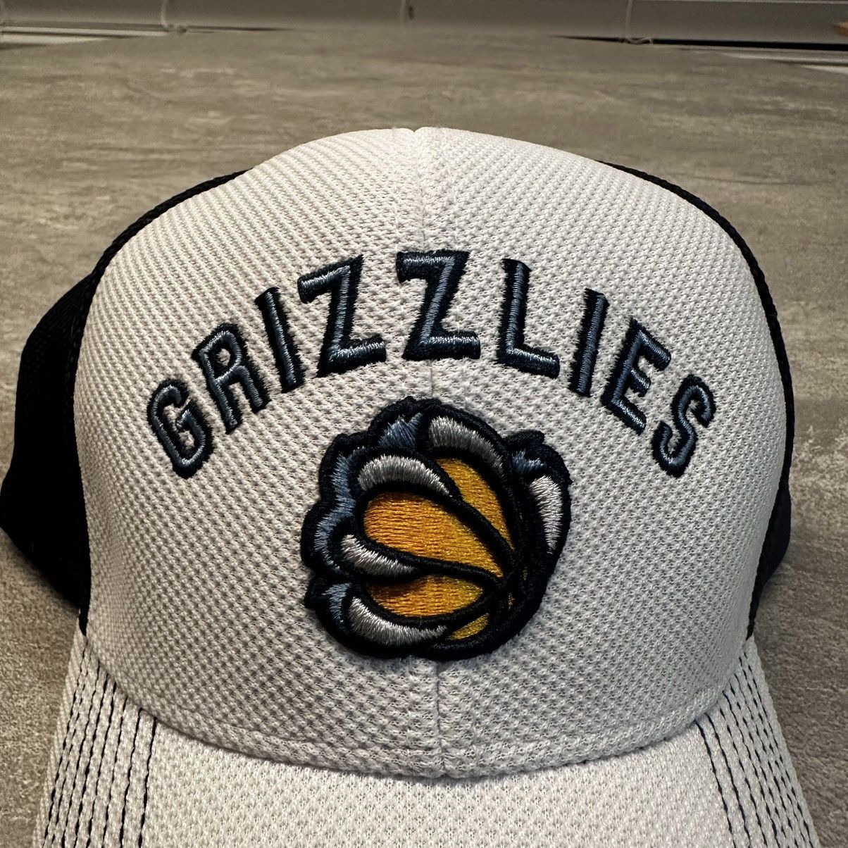 Adidas × NBA NEW Adidas Memphis Grizzlies NBA SnapBack Hat Cap Basketball Size ONE SIZE - 2 Thumbnail