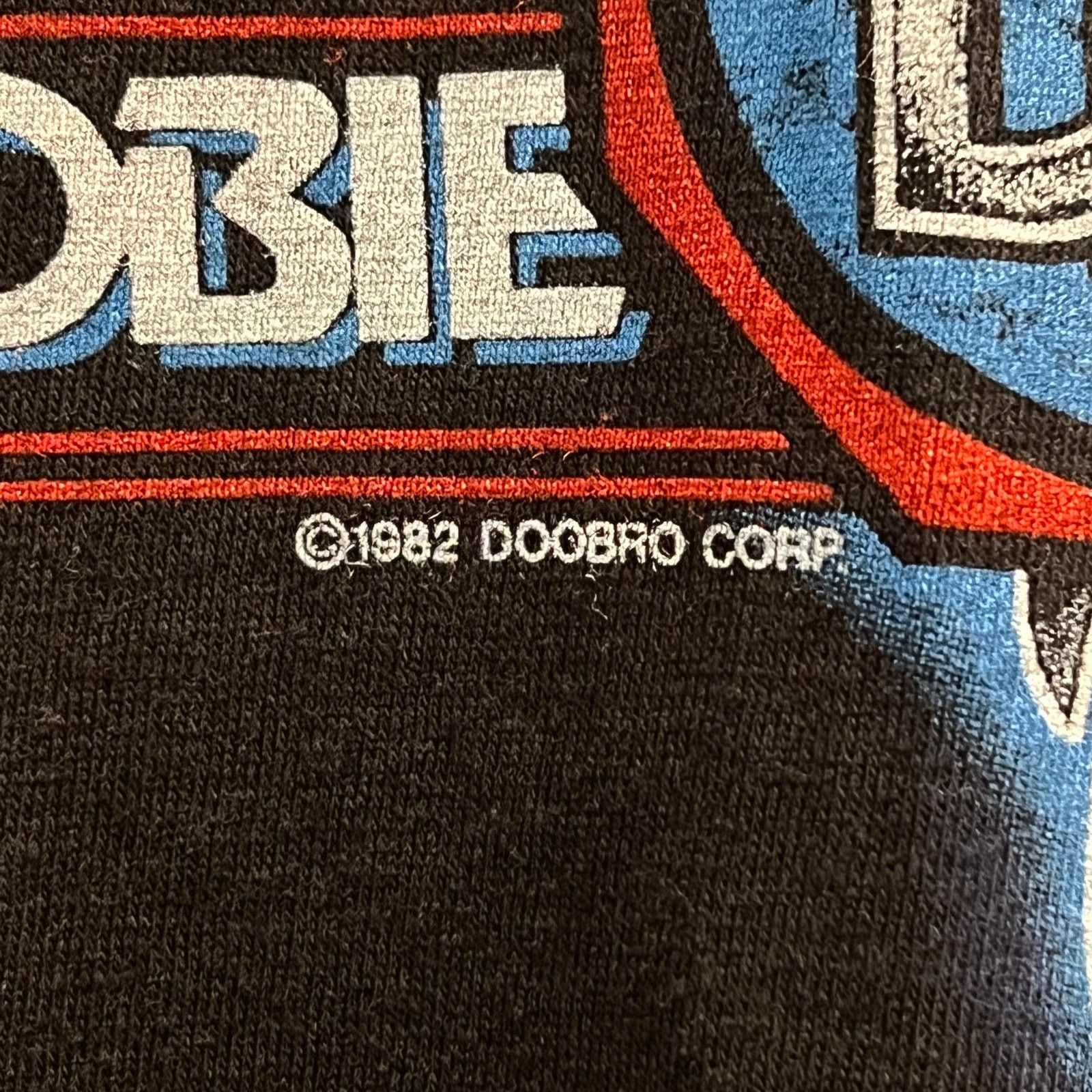 Other Vintage 1982 The Doobie Brothers Farewell Tour Tee Size L Size US L / EU 52-54 / 3 - 5 Thumbnail