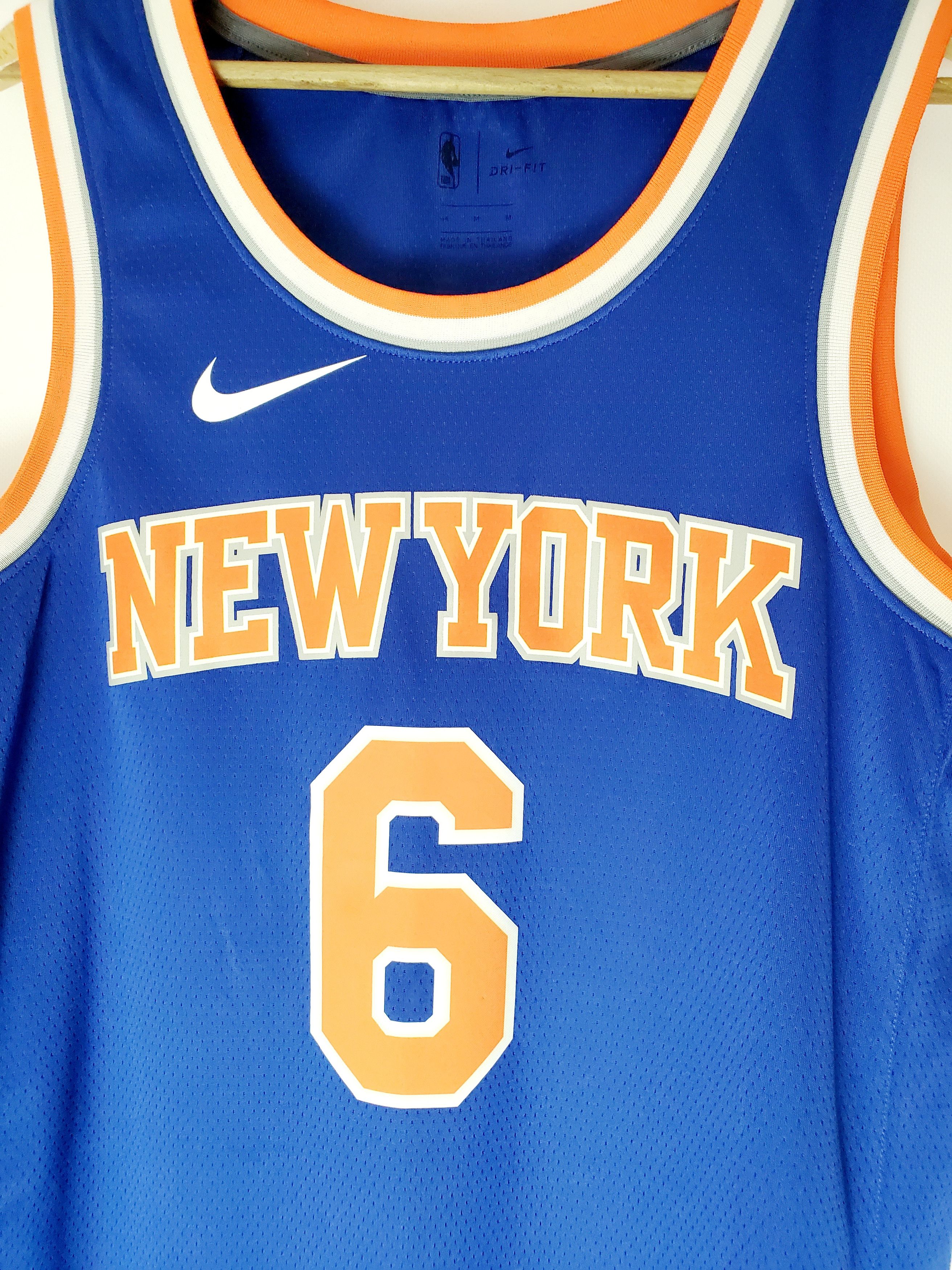 NBA × Nike NIKE NBA New York Knicks Jersey size M perfect condition Size US M / EU 48-50 / 2 - 2 Thumbnail