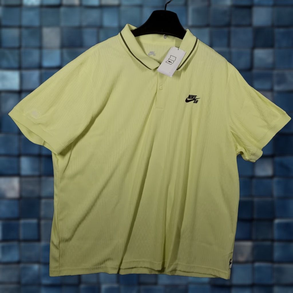 Nike NIKE SB Dri-FIT ADV Polo Shirt Short Sleeve Men XXL Pale Yellow Golf FZ7005-751 Size US XXL / EU 58 / 5 - 1 Thumbnail