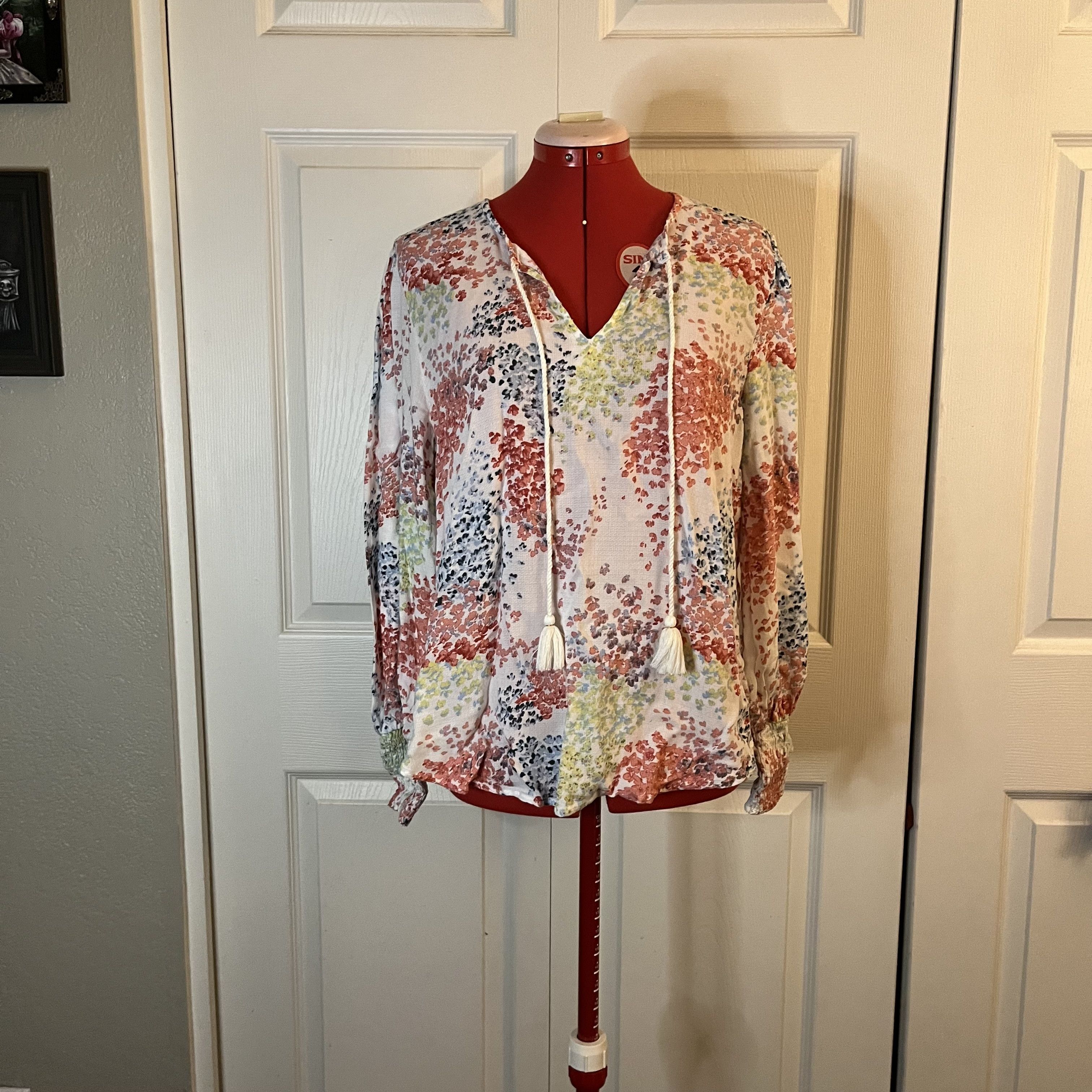 Lucky Brand Lucky Brand Floral Long Sleeve Blouse size L Size L / US 10 / IT 46 - 1 Thumbnail