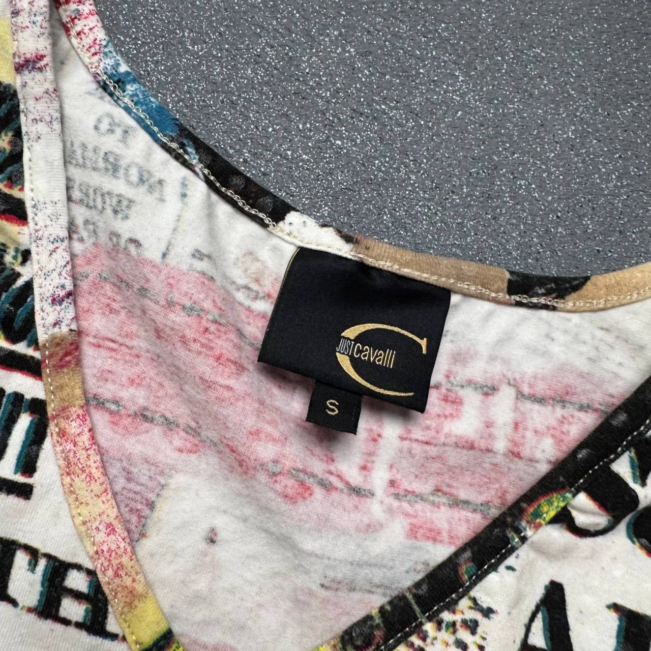 Just Cavalli × Vintage Just Cavalli Vintage Gazette Printed Tank Top Size S / US 4 / IT 40 - 9 Thumbnail