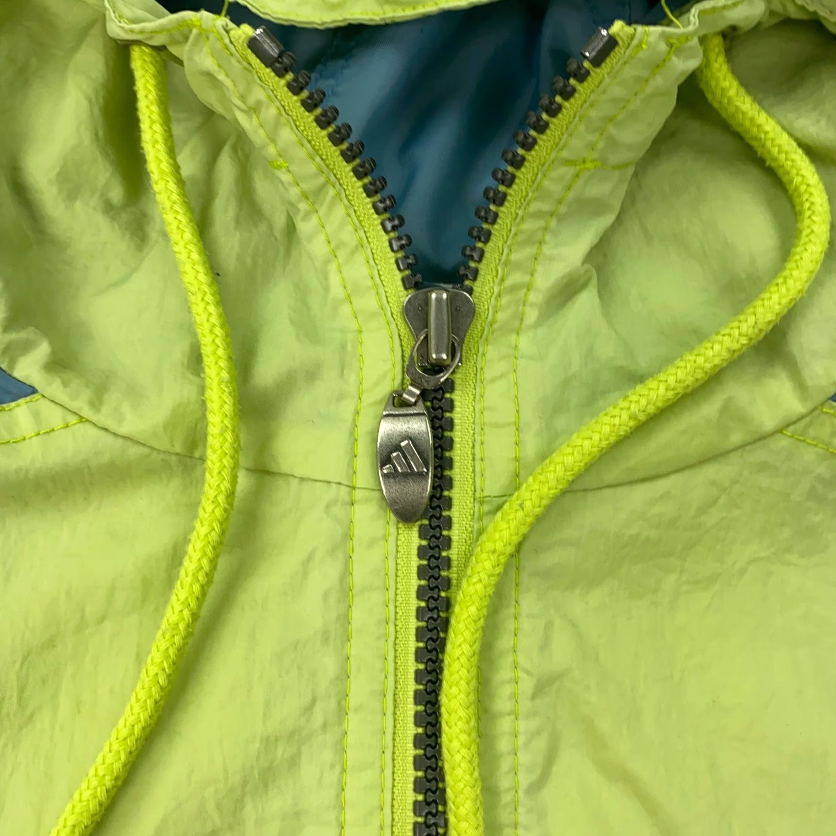 Adidas VINTAGE adidas Jacket Mens L Yellow Windbreaker 90s Zip Hooded 3-Stripe Adults Mens Jacket Size US L / EU 52-54 / 3 - 4 Thumbnail