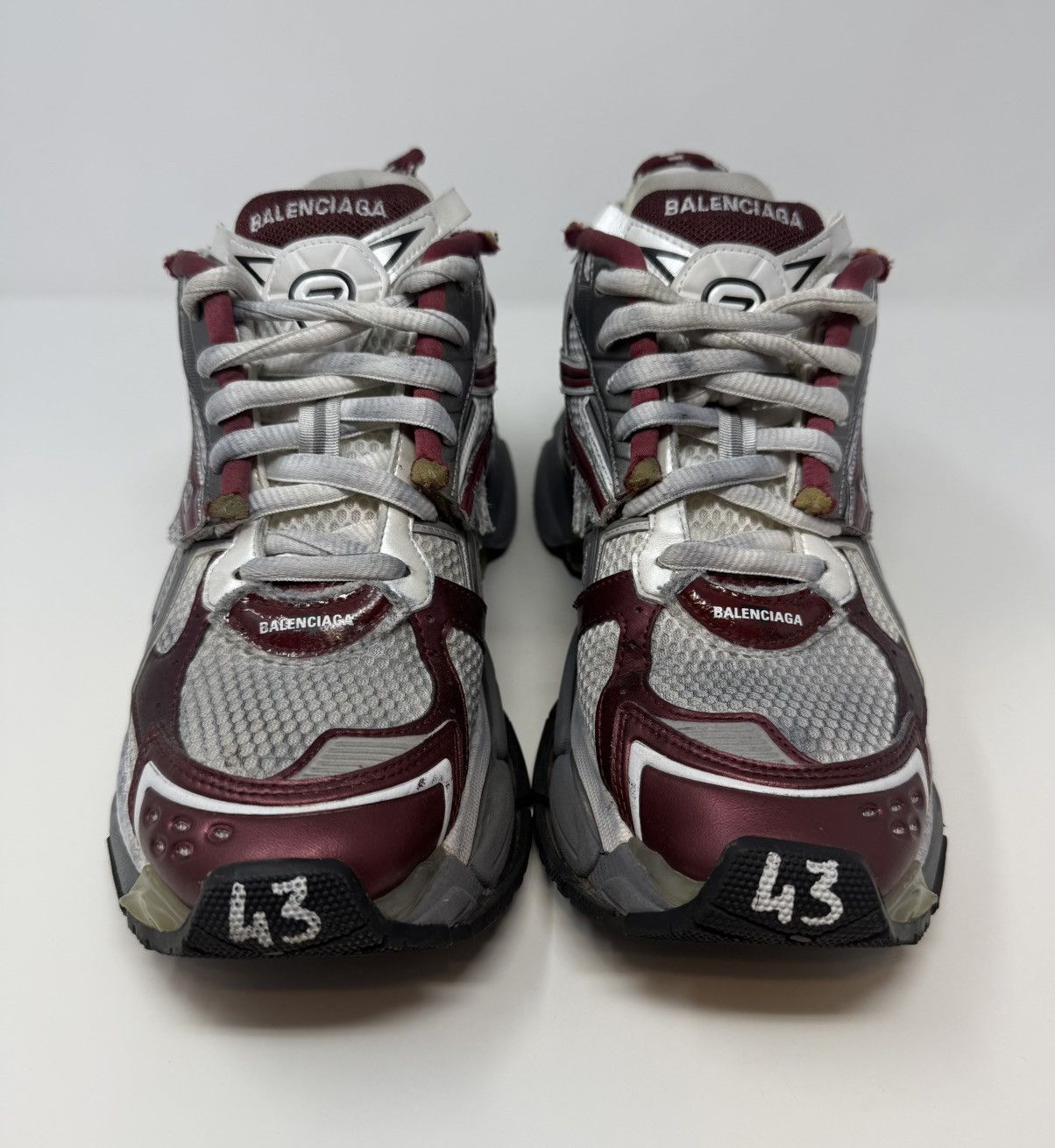 Balenciaga Balenciaga Runner Sneaker Burgandy Size US 10 / EU 43 - 2 Thumbnail
