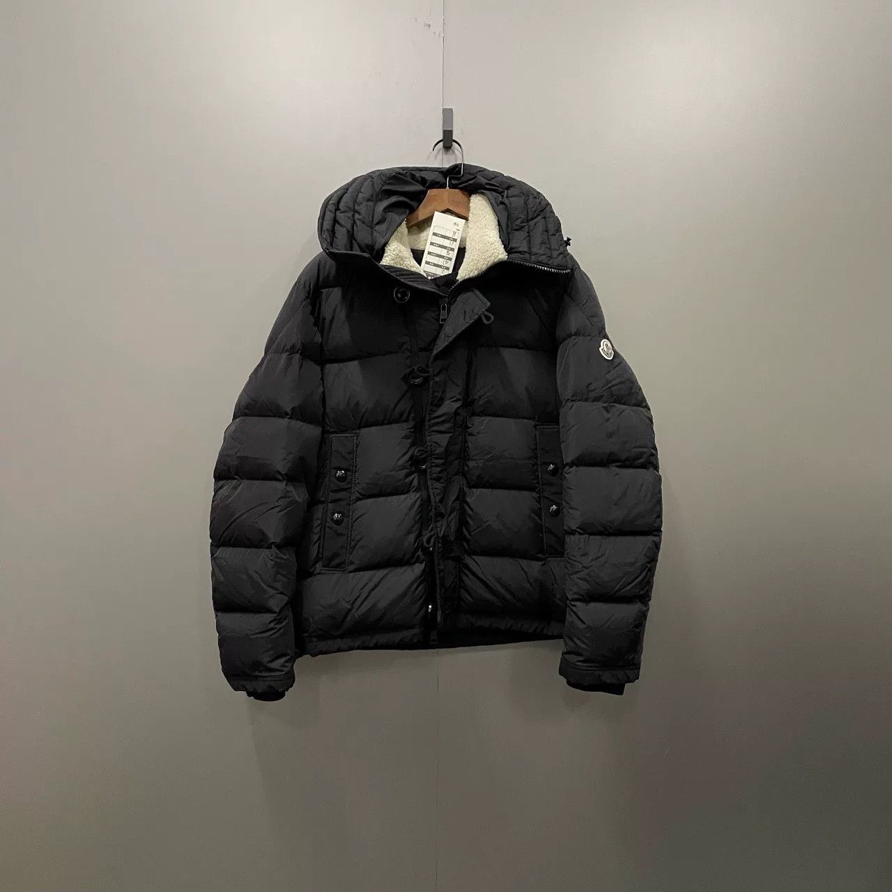 Moncler Moncler Black Puffer Down Jacket Size US M / EU 48-50 / 2 - 1 Thumbnail