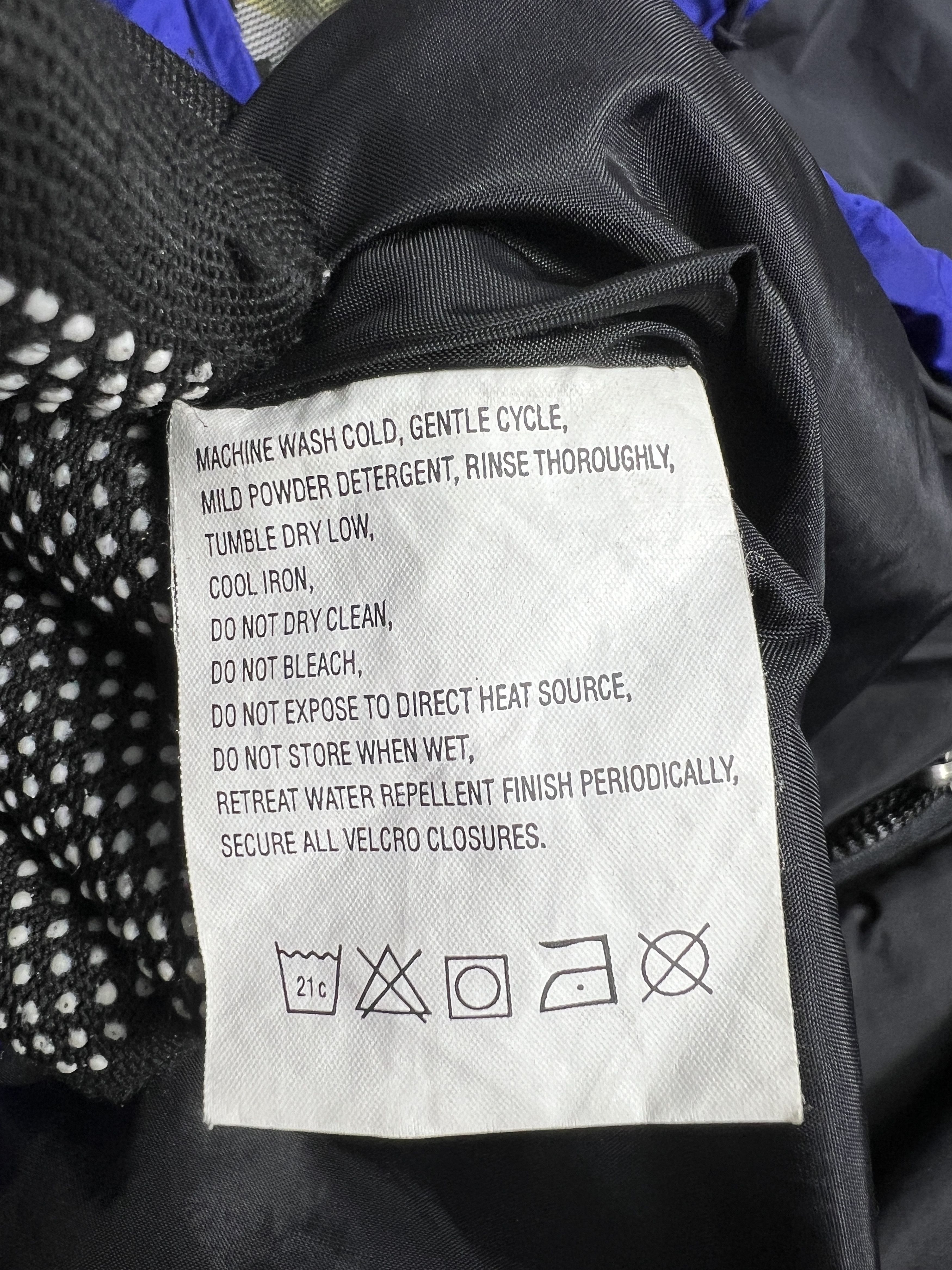 The North Face The North Face Gore-Tex Jacket (M) JK481 Size US M / EU 48-50 / 2 - 9 Thumbnail