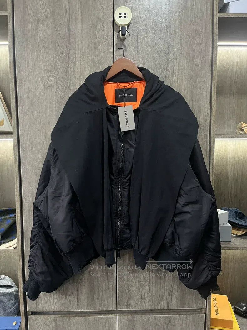 Balenciaga Balenciaga Four Sleeve Bomber Jacket Combo Size US S / EU 44-46 / 1 - 2 Thumbnail