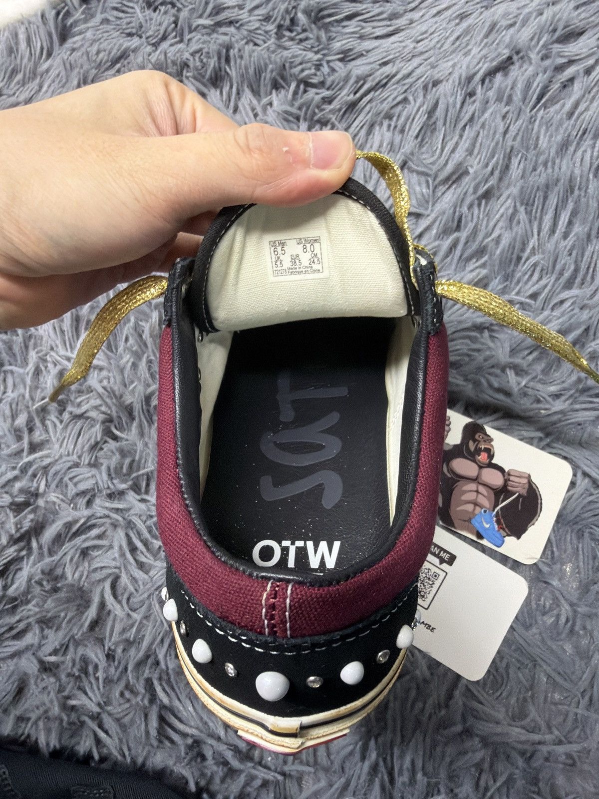 Satoshi Nakamoto × Vans Satoshi Nakamoto OTW Old Skool Vans Pearlized Burgundy FNF Size US 6.5 / EU 39-40 - 8 Thumbnail