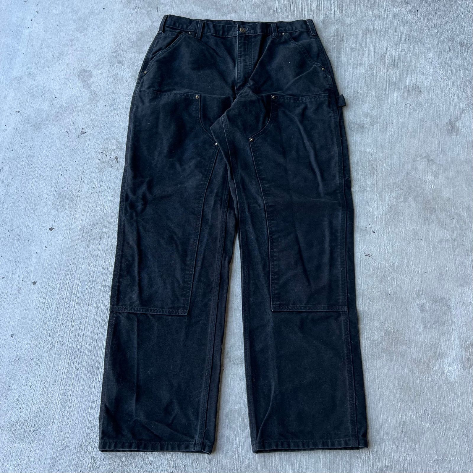 Vintage Y2K Carhartt black double knee work carpenter pants
