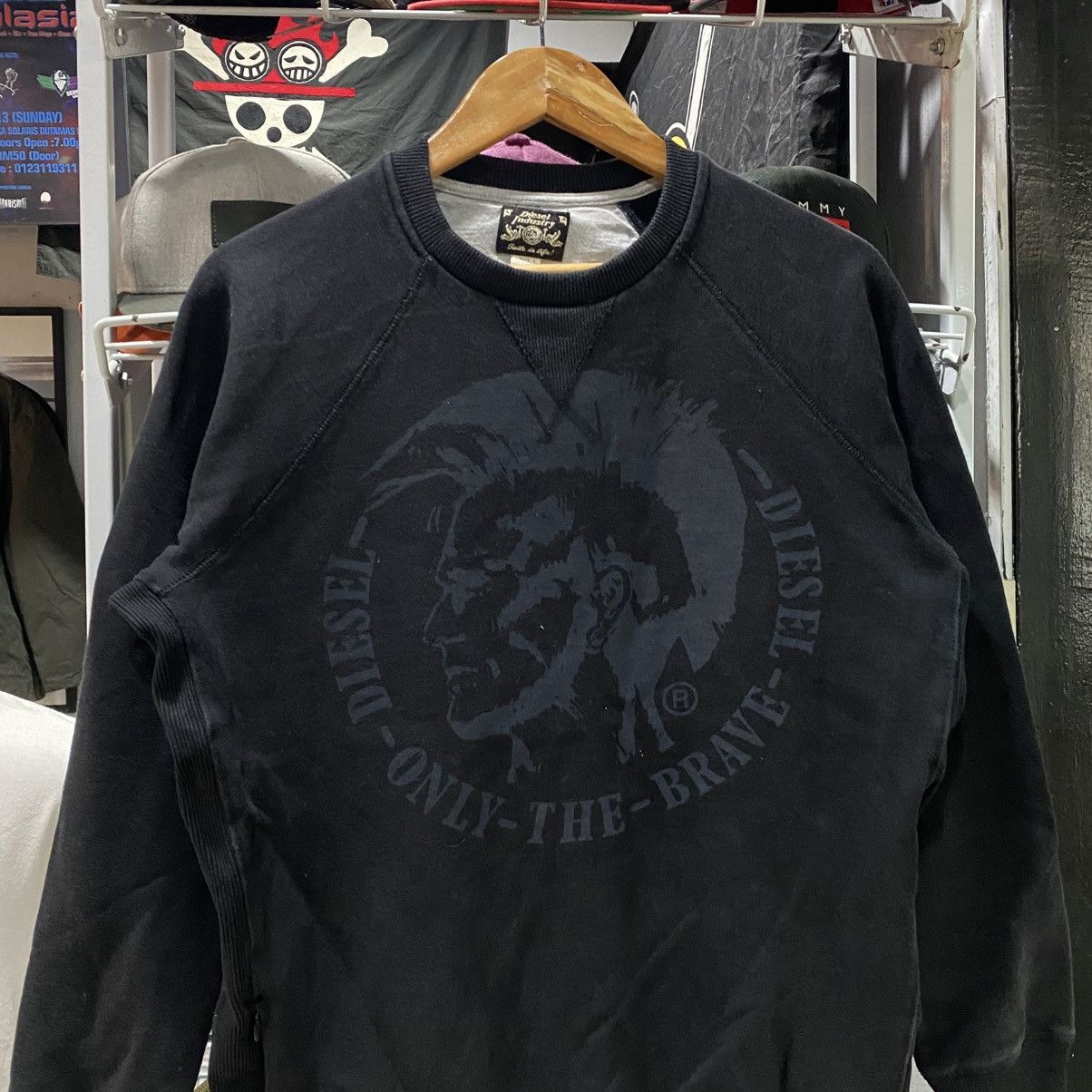 Diesel × Vintage Diesel Industry Trojan Vintage Design Sweatshirts Size US L / EU 52-54 / 3 - 3 Thumbnail