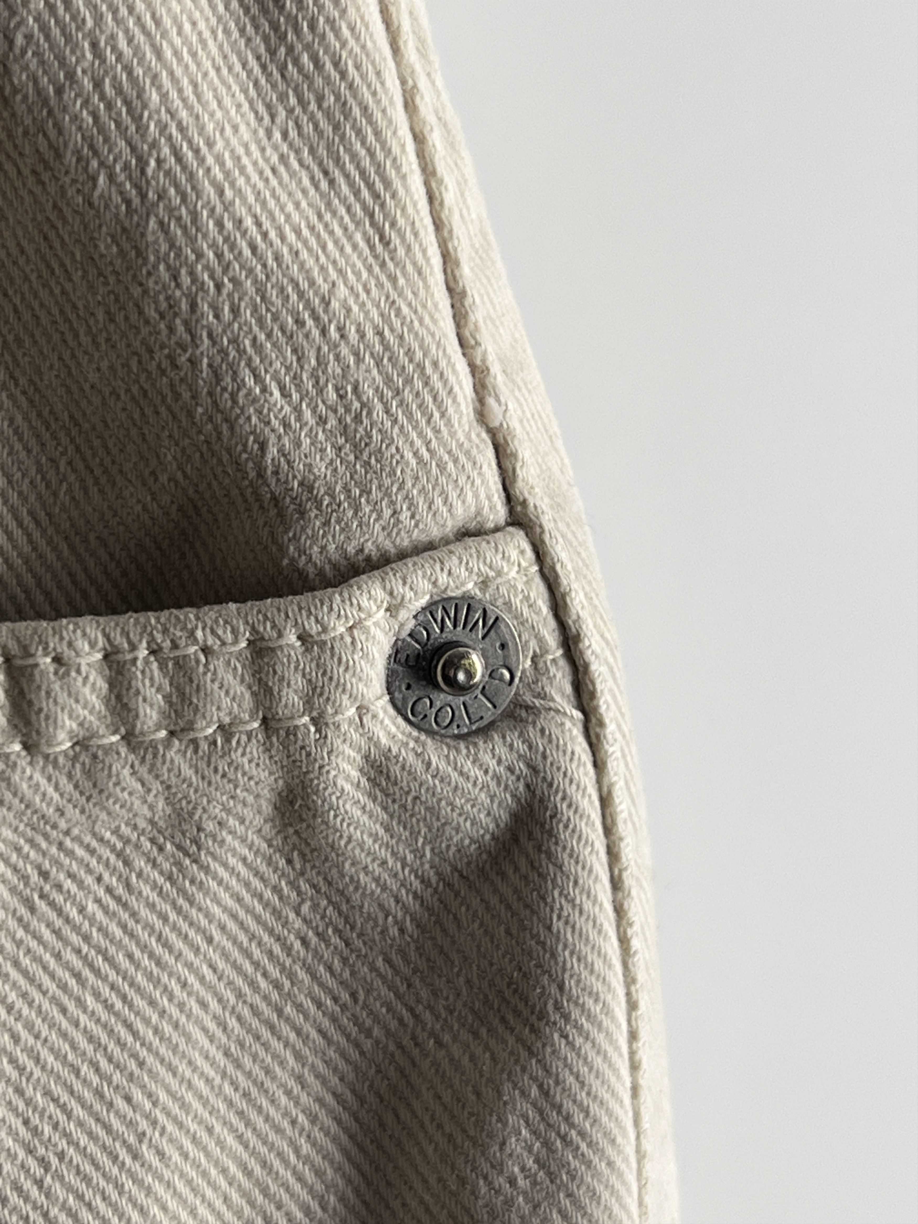 Edwin × Japanese Brand × Vintage Edwin Japanese Vintage Beige Jeans 30 x 34 Newton Work Size US 31 - 8 Thumbnail