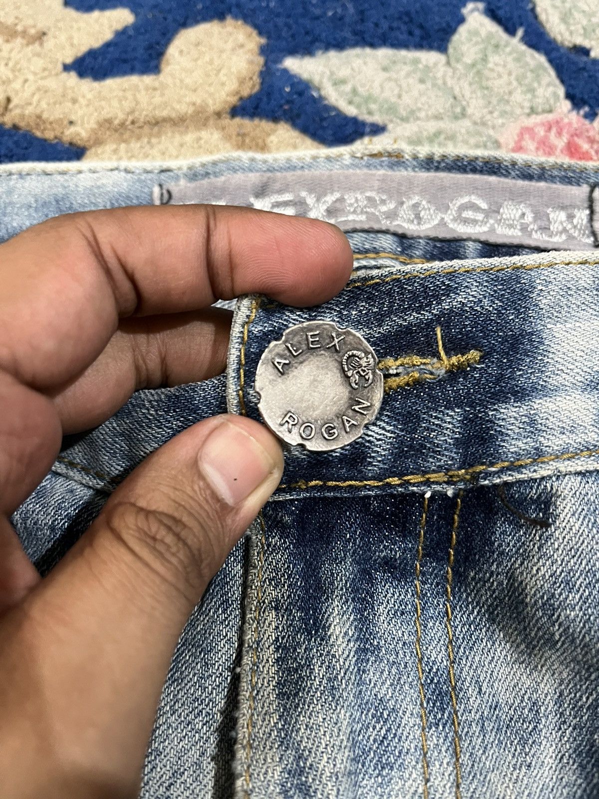 If Six Was Nine × Yasuyuki Ishii Vintage Alex Rogan Acid Wash Ripped Distressed Denim Size US 34 / EU 50 - 9 Thumbnail