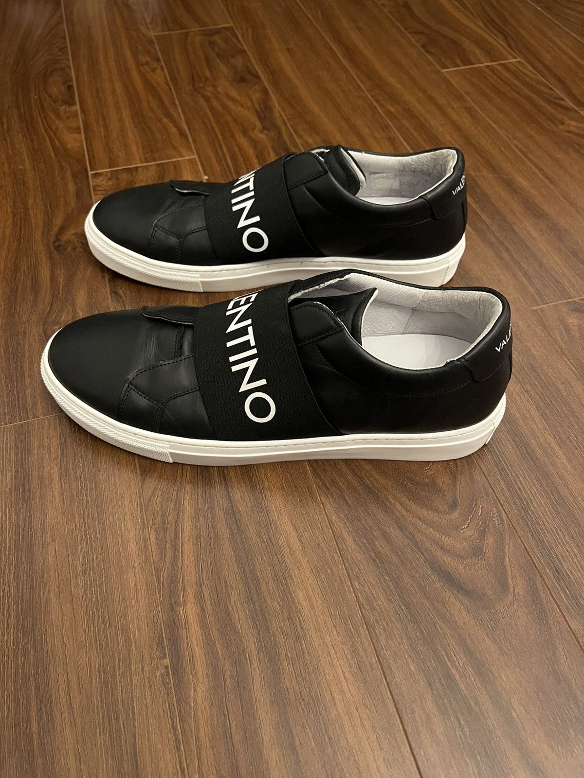 Valentino Valentino Zeus Logo Slip-on Leather Sneakers Size US 12 / EU 45 - 5 Thumbnail