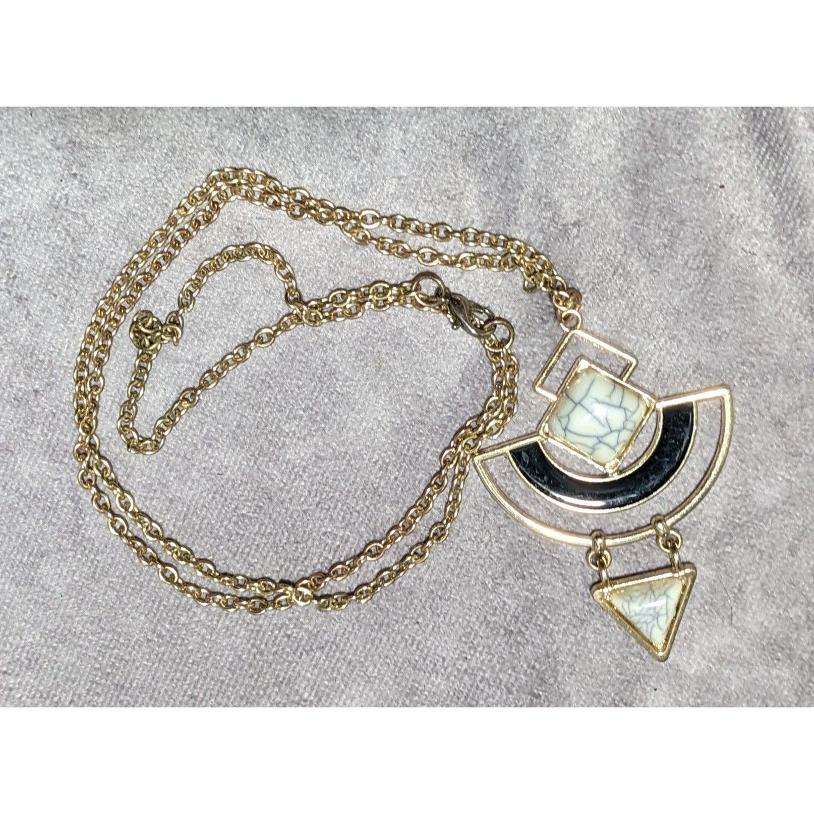 Other Modern Geometric Abstract Gemmed Pendant Necklace Size ONE SIZE - 7 Thumbnail