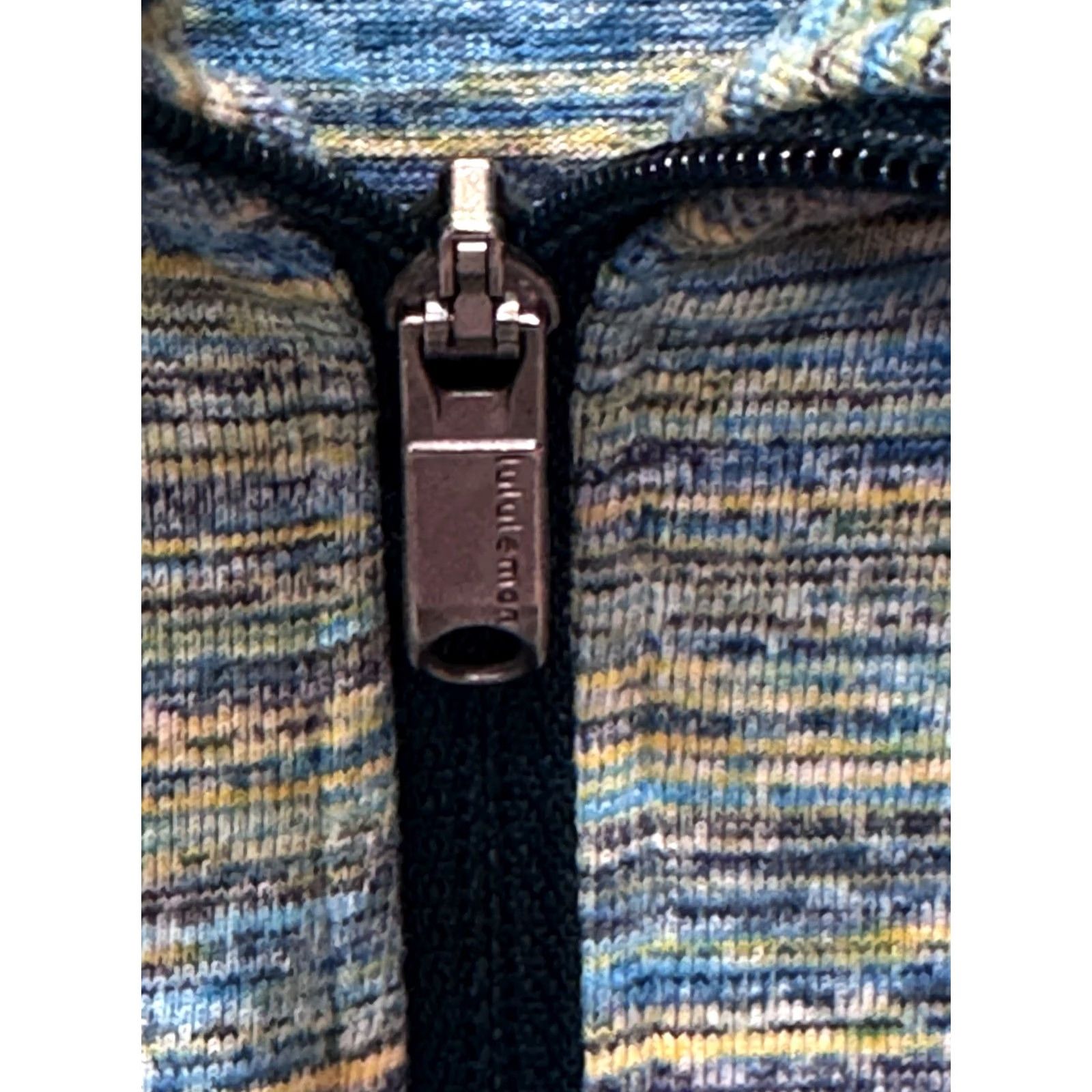 Lululemon Lululemon Colorful Stripe Long Sleeve Zip Shirt XL Mens Size US XL / EU 56 / 4 - 4 Thumbnail