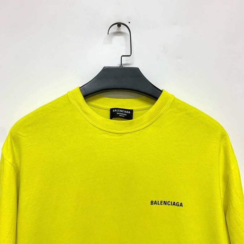 Balenciaga Balenciaga Neon Yellow Short Sleeve T-Shirt, Size S Size US S / EU 44-46 / 1 - 3 Thumbnail