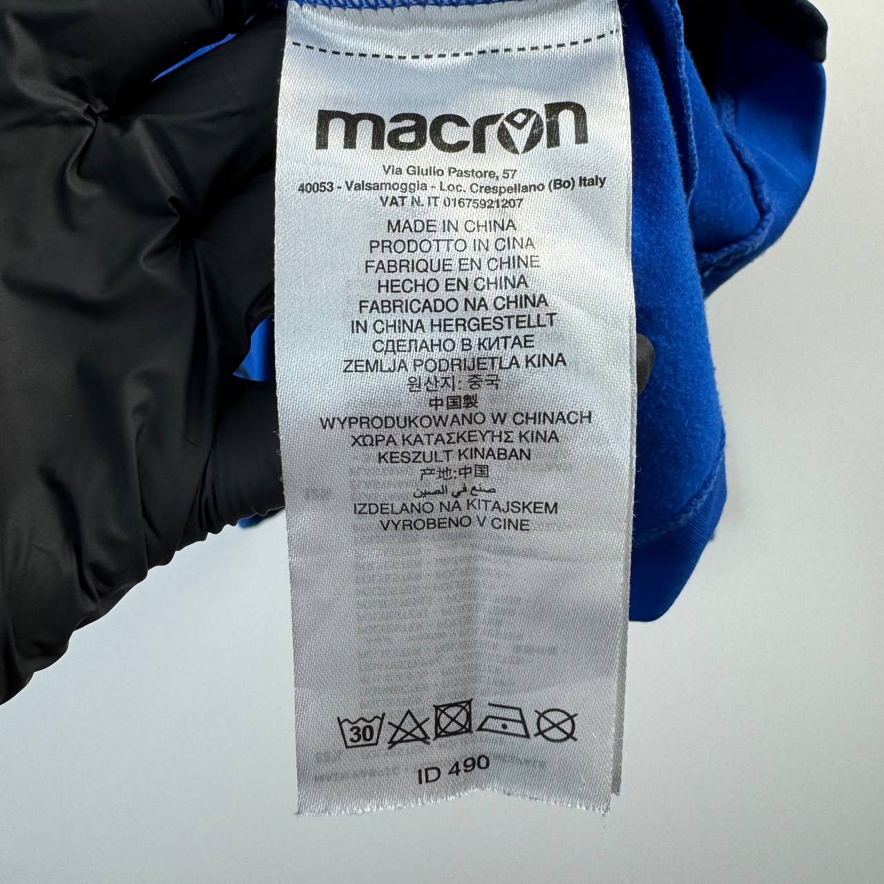 Macron Macron Reading FC Training Top Blue Kids XL JR Size US S / EU 44-46 / 1 - 6 Thumbnail