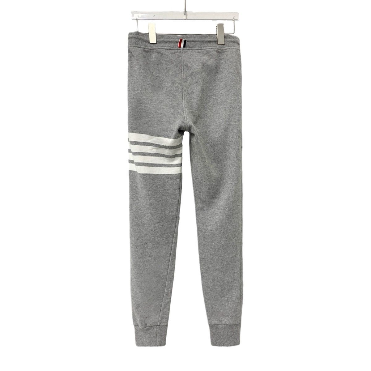 Thom Browne Thom Browne Grey Classic 4-Bar Casual Sweatpants K26WX Size 25" / US 0 / IT 36 - 2 Thumbnail