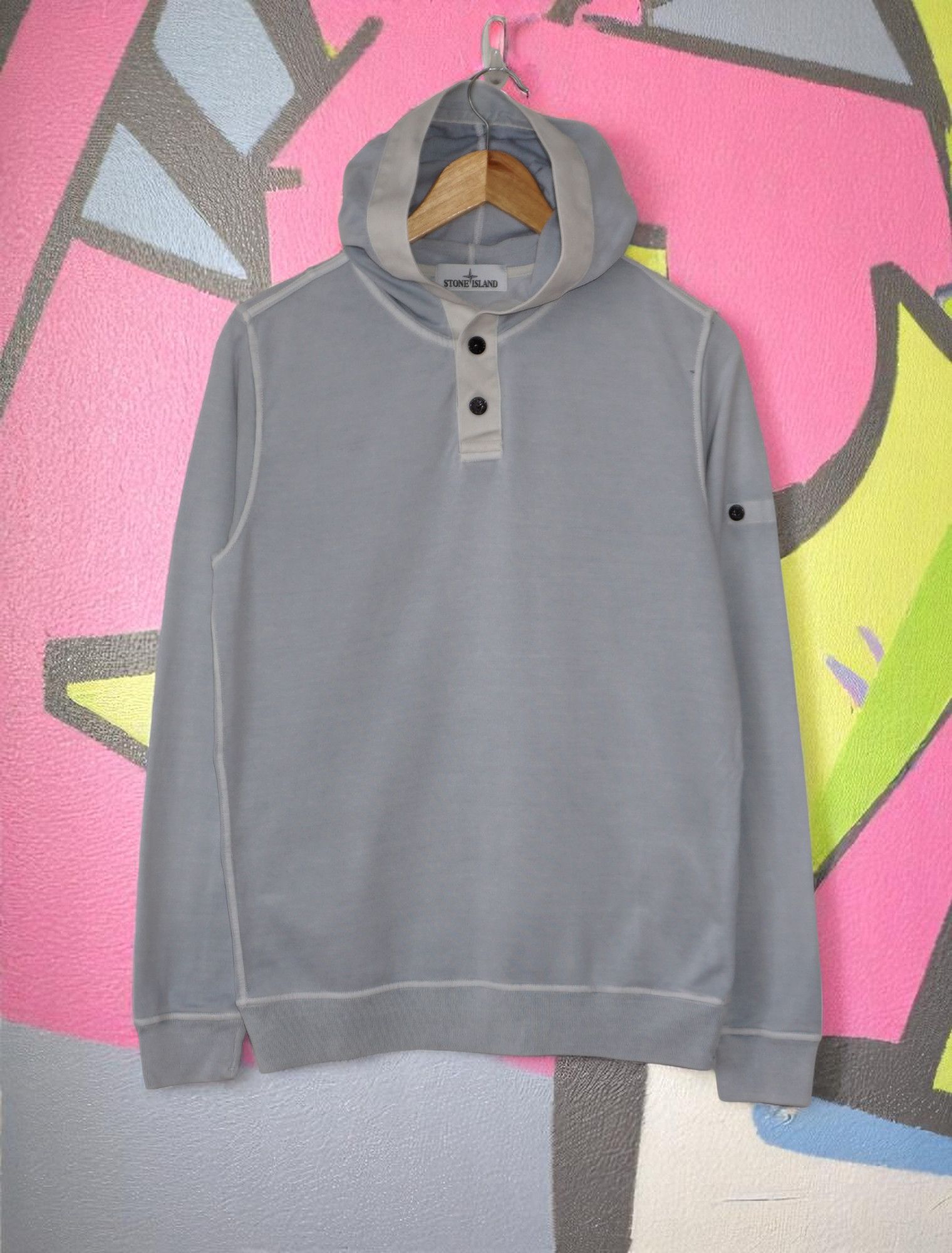 Stone Island Stone Island 2014 Washed Blue Badge Light Sweatshirt Hoodie Size US L / EU 52-54 / 3 - 1 Thumbnail