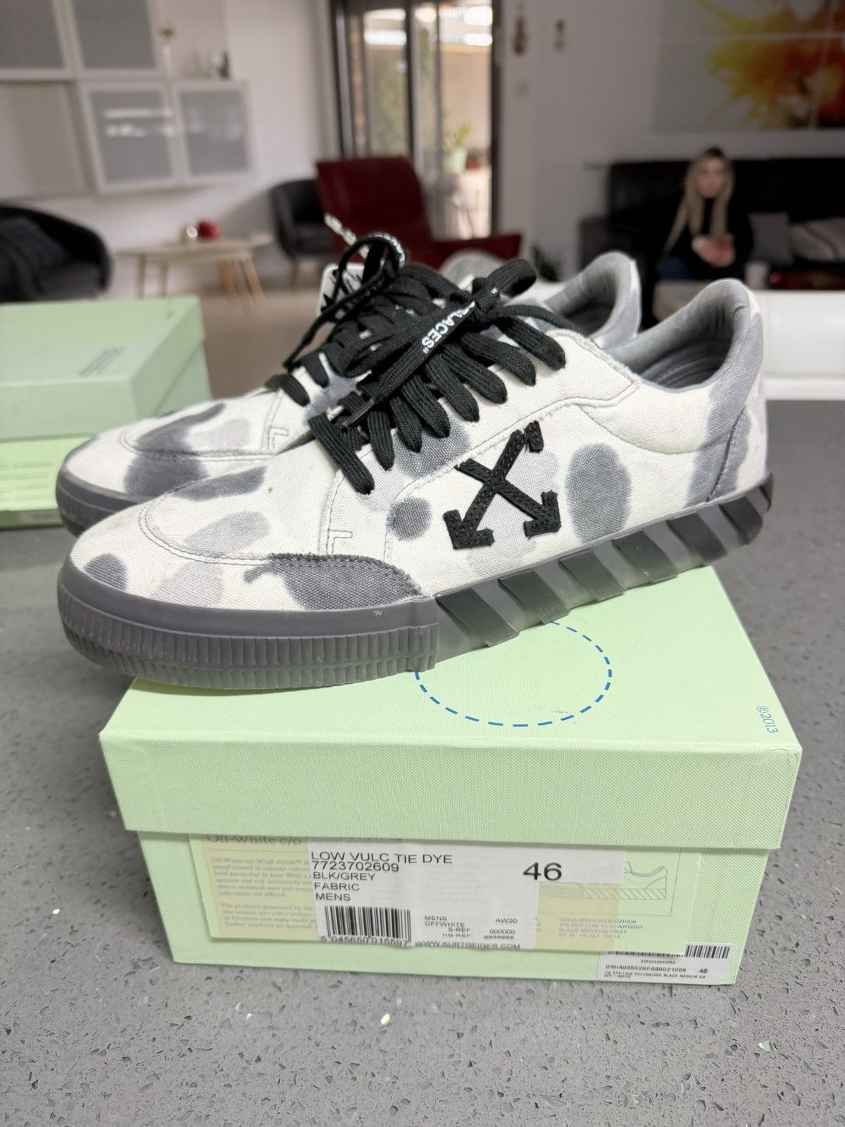 Off-White Off-White Vulc Low Grey Tie Dye AW20 46EU Size US 12 / EU 45 - 1 Thumbnail