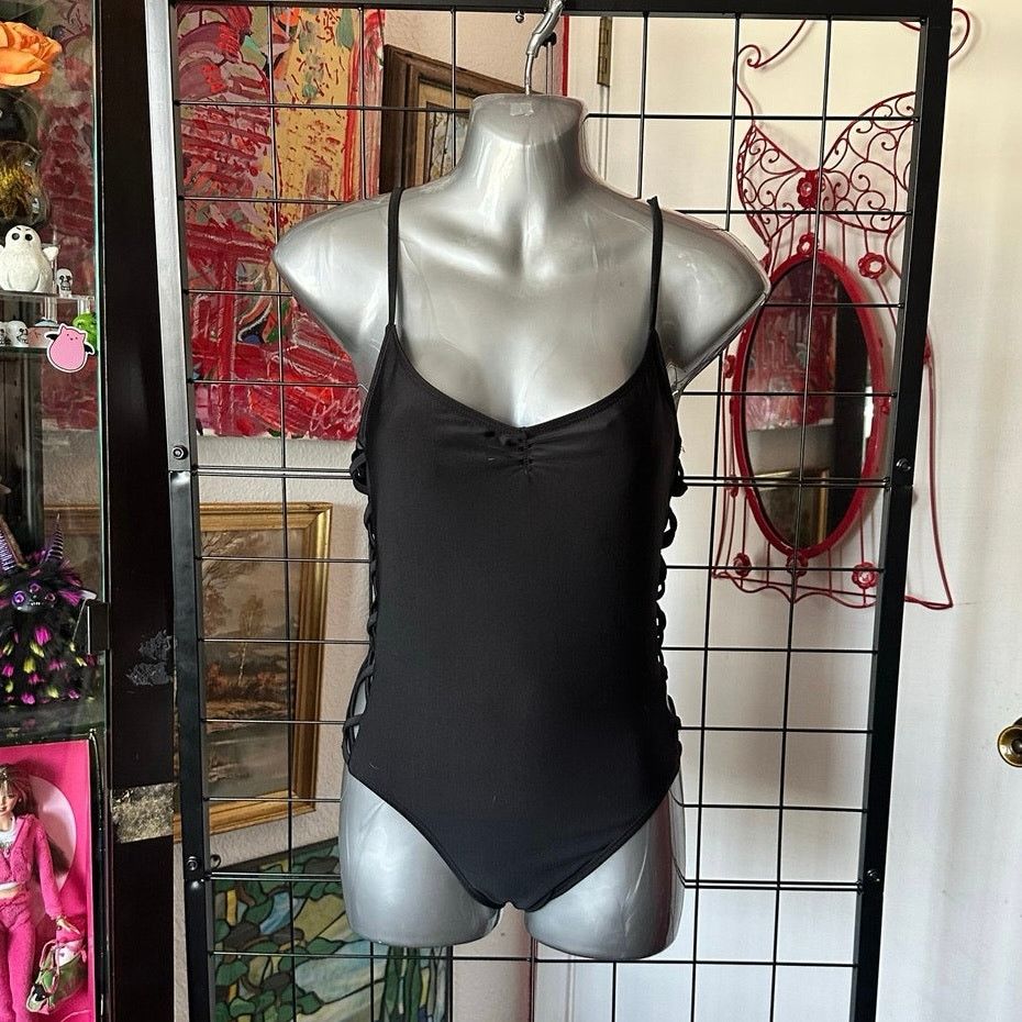 Other live love dream cutout one piece black swimsuit Size XS / US 0-2 / IT 36-38 - 1 Thumbnail