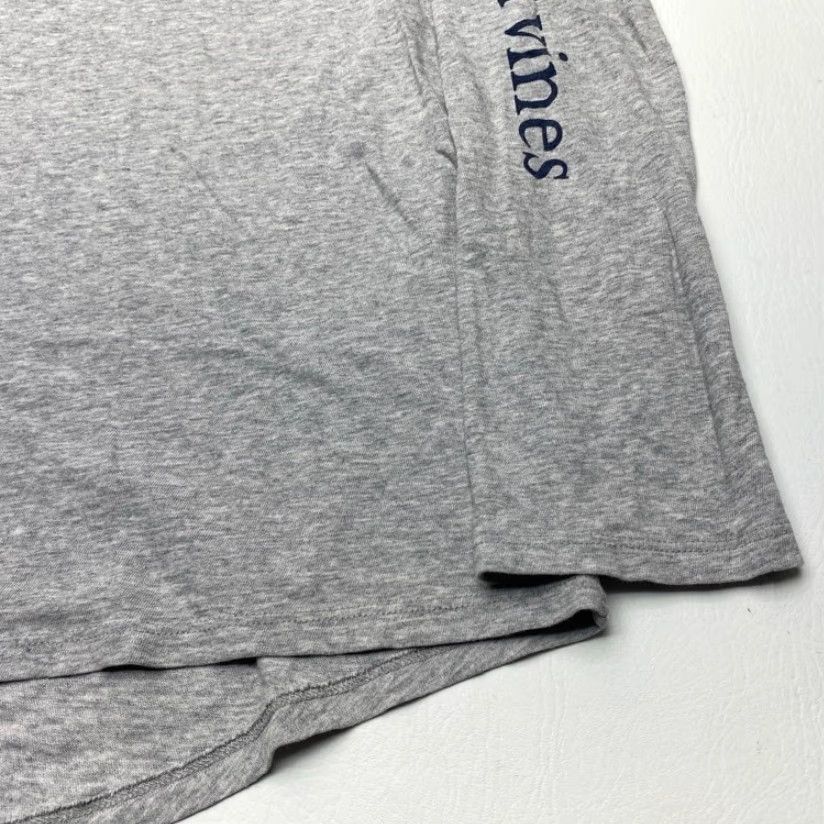 Vineyard Vines Vineyard Vines Hoodie Mens XL Grey Heather Whale Flag Graphic Shirt Size US XL / EU 56 / 4 - 4 Thumbnail