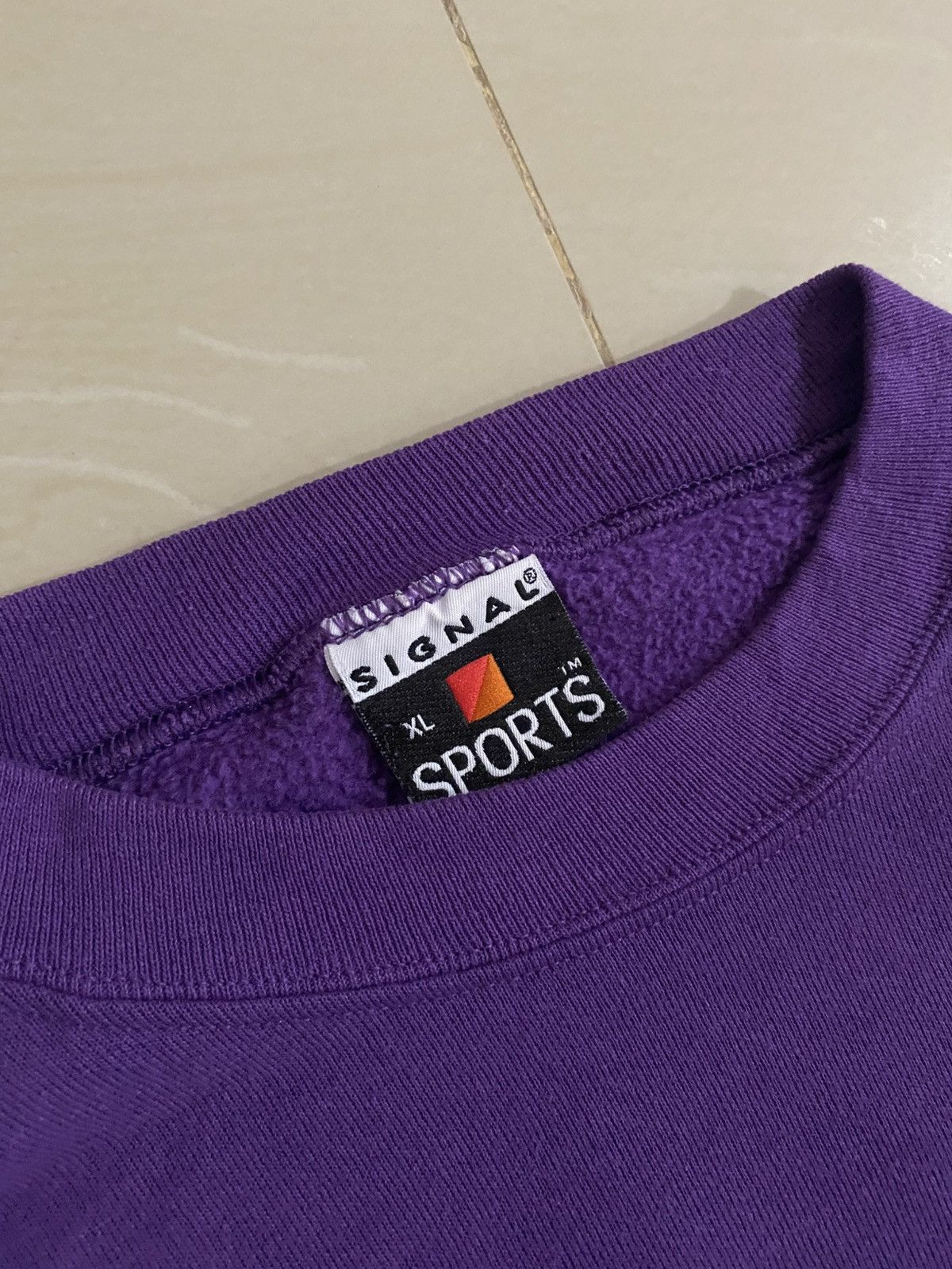 Vintage 90s Sweatshirt Purple Signal Tag Usa Size US L / EU 52-54 / 3 - 2 Thumbnail