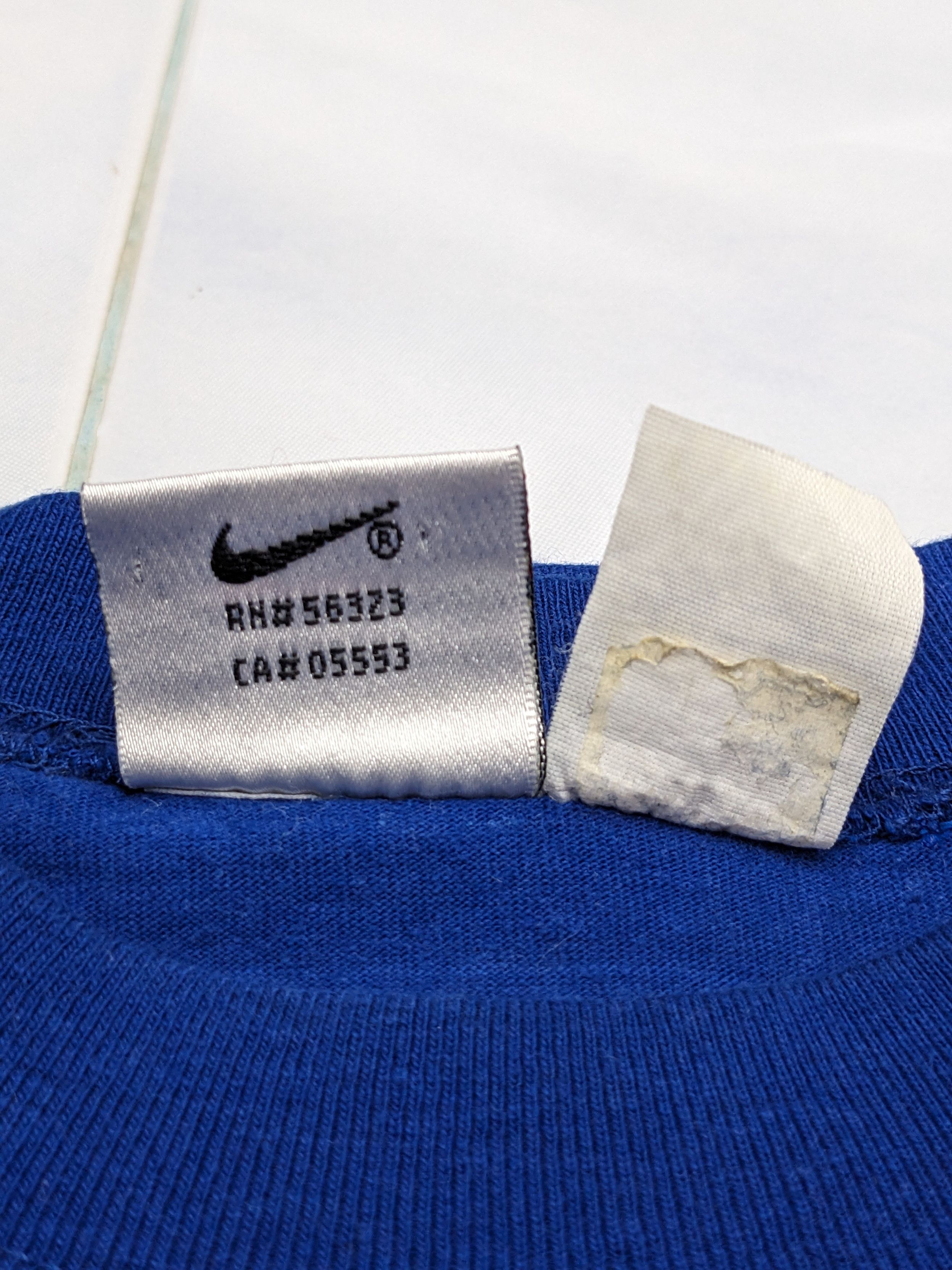 Nike VINTAGE NIKE TSHIRT Size US M / EU 48-50 / 2 - 9 Thumbnail