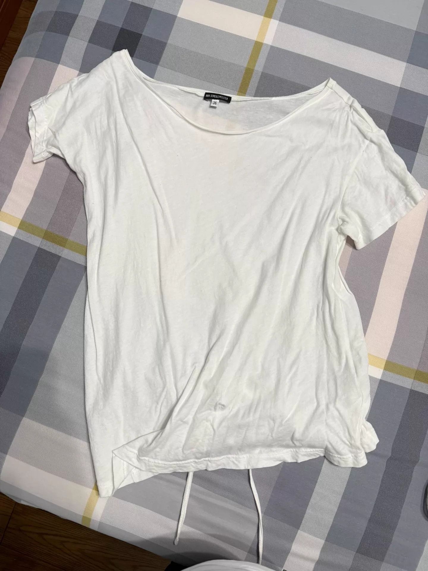 Ann Demeulemeester Ann Demeulemeester Short Sleeve Off-Shoulder Tee 9/10 Size XS / US 0-2 / IT 36-38 - 1 Thumbnail