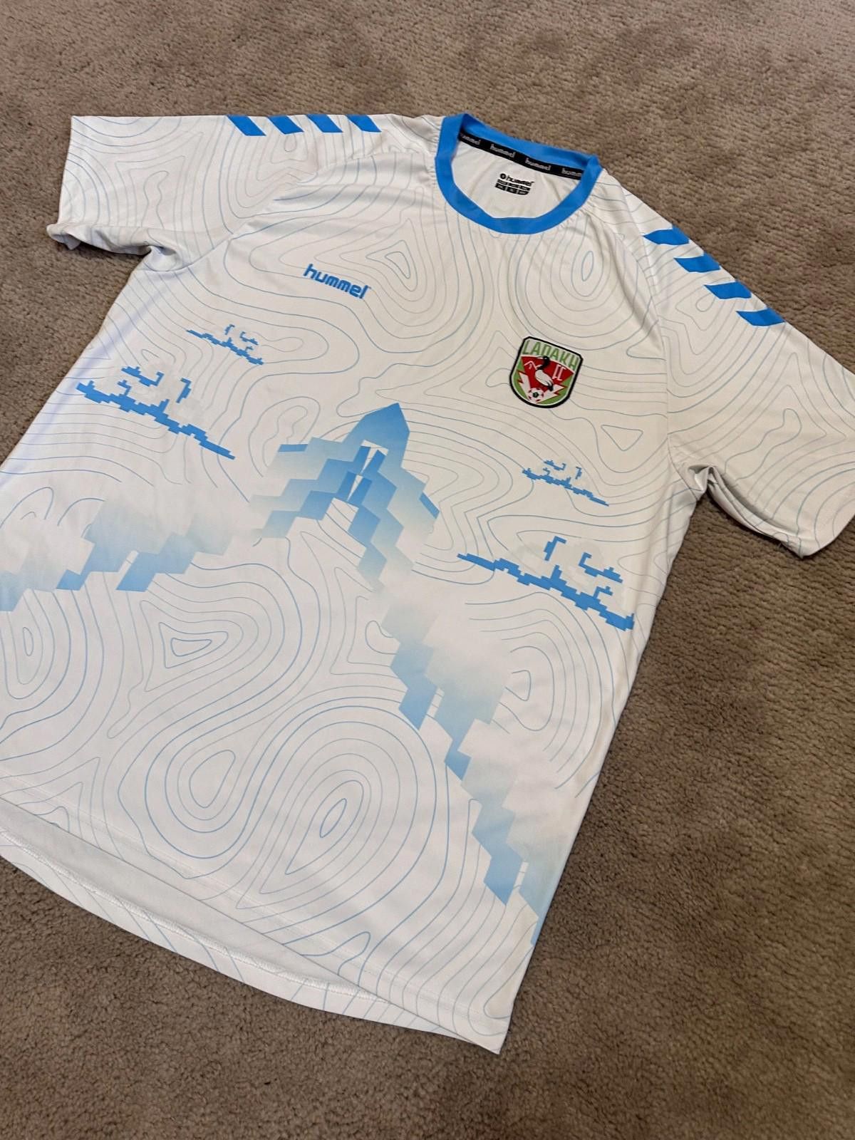 Hummel Ladakh FC India Football Soccer 2023/24 Hummel Jersey Shirt Size US XXL / EU 58 / 5 - 5 Thumbnail