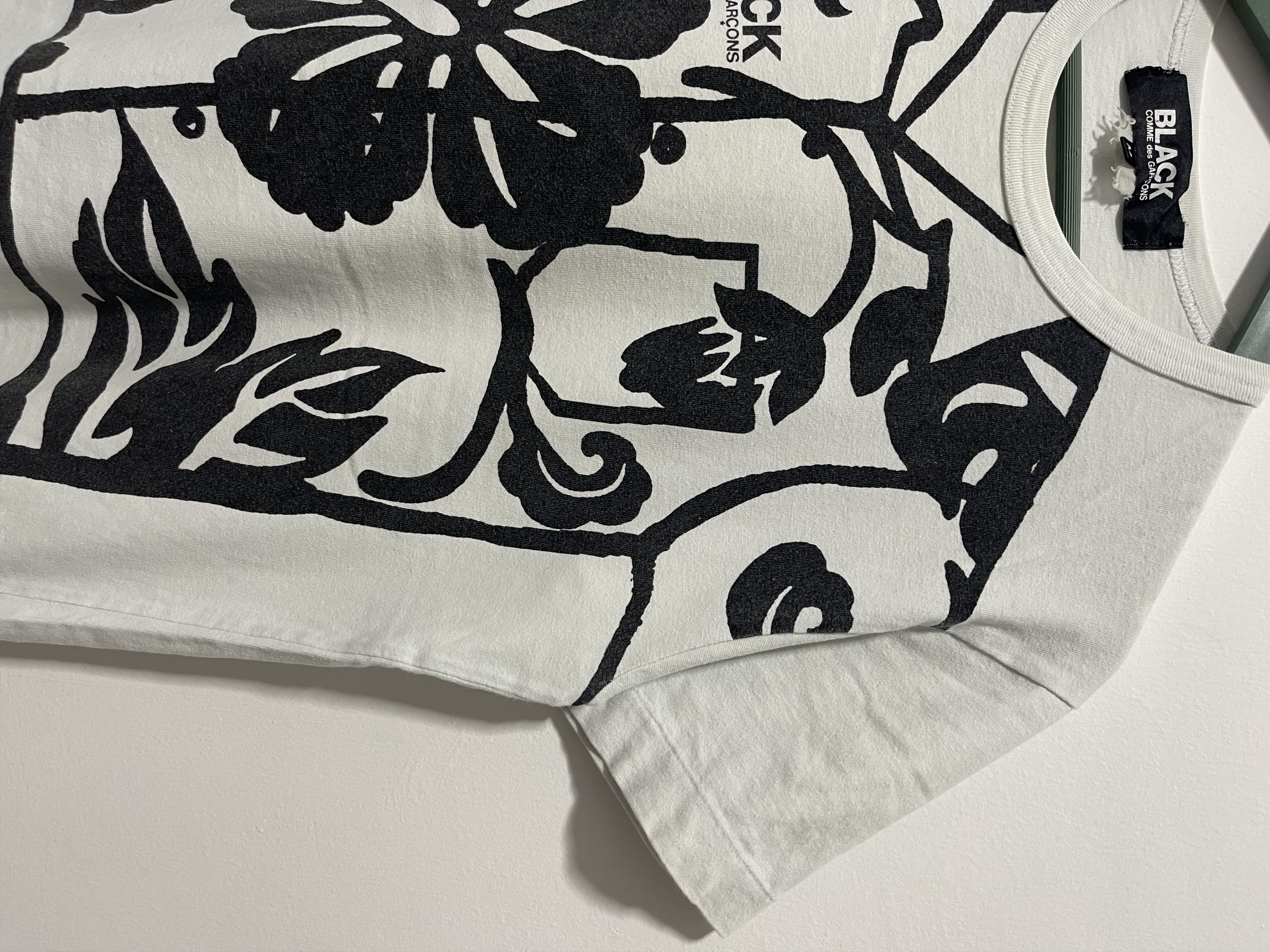 Comme des Garcons 2009 Comme Des Gargons Flower Tee Size M / US 6-8 / IT 42-44 - 3 Thumbnail